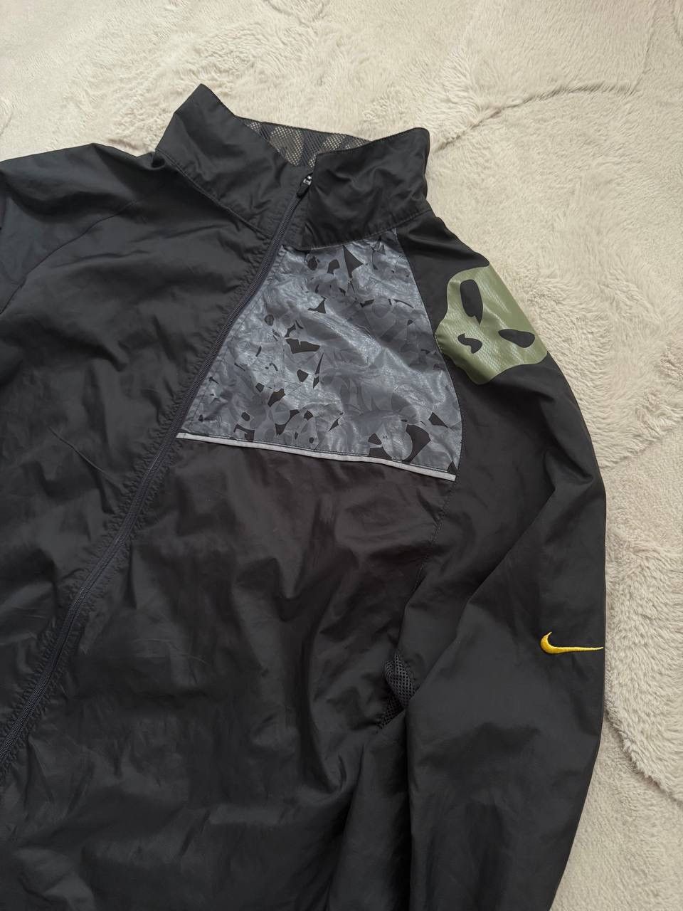 Nike Vintage Nike Windbreaker Jacket Grey Fit Storm Athletic zip Size US XL / EU 56 / 4 - 2 Thumbnail