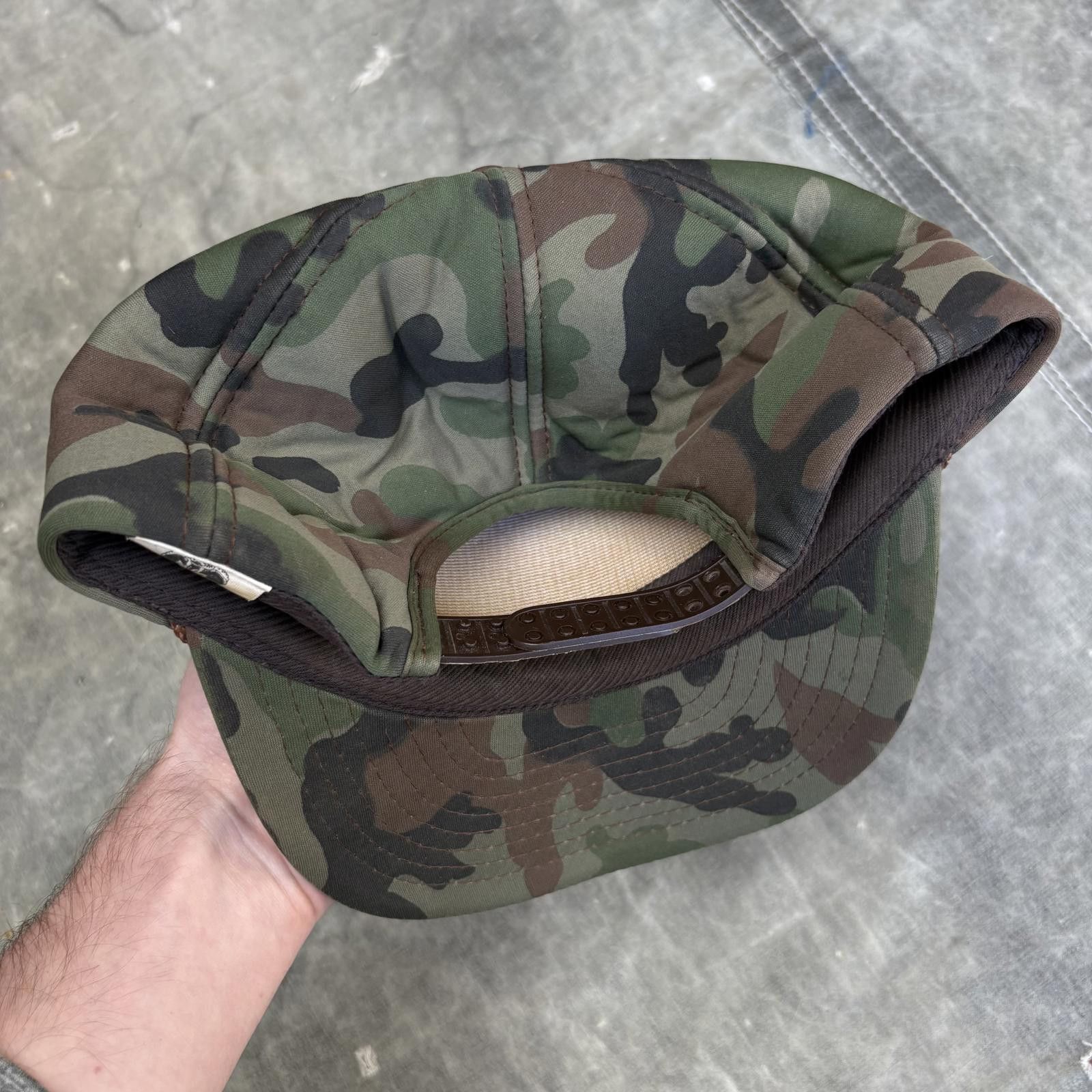 Vintage Vintage 80s Camo B&B Supply Lumber Gold Rope Trucker Hat Size ONE SIZE - 2 Thumbnail