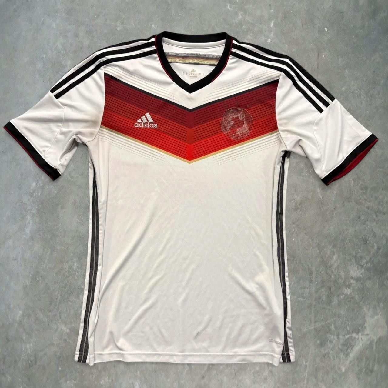 Crazy Vintage Y2K/2000s Adidas Germany World Cup Soccer Jersey!