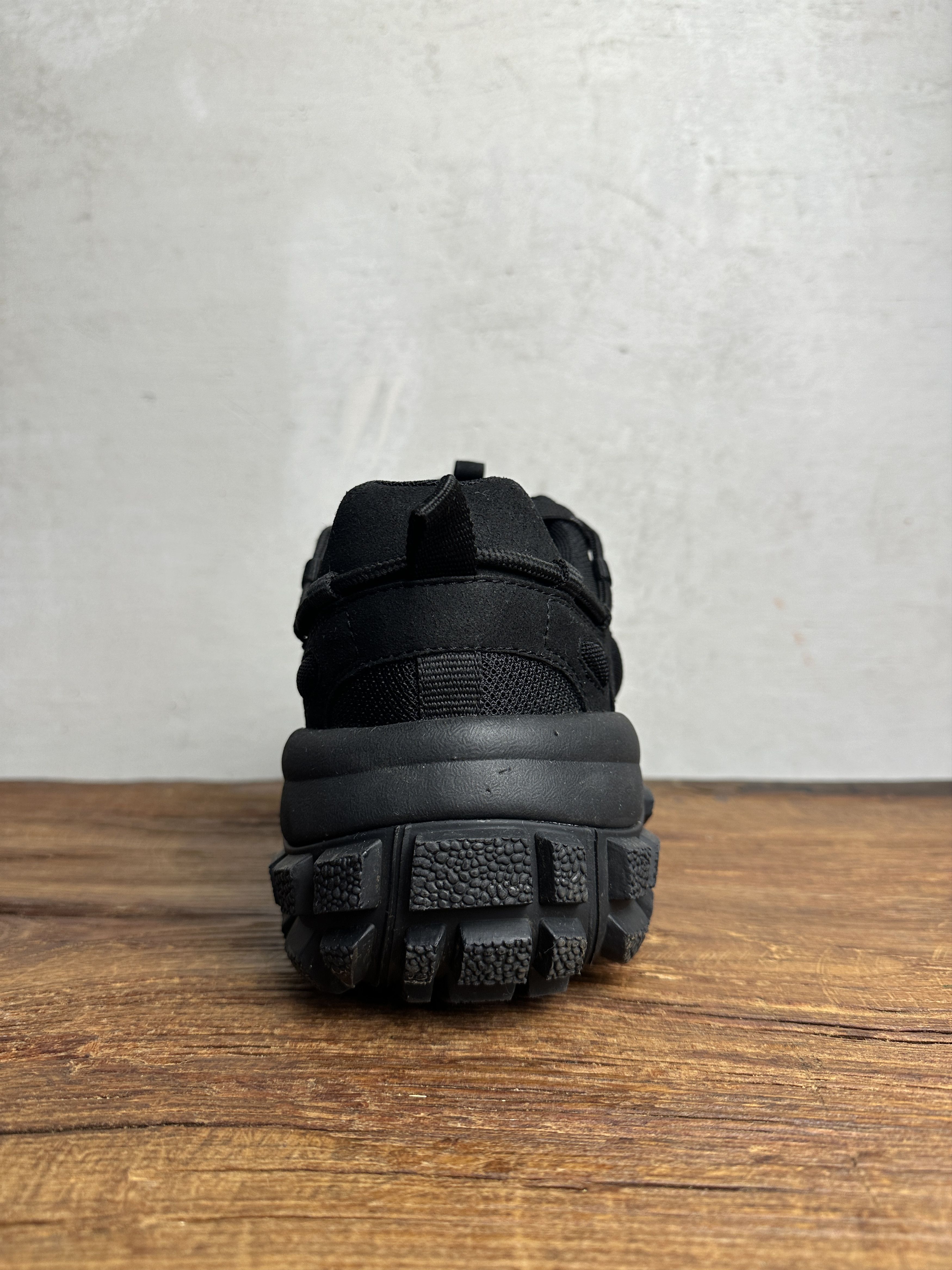 Acne Studios Acne Studios FW20 Bolzter Black Sneakers Size US 11 / EU 44 - 8 Thumbnail