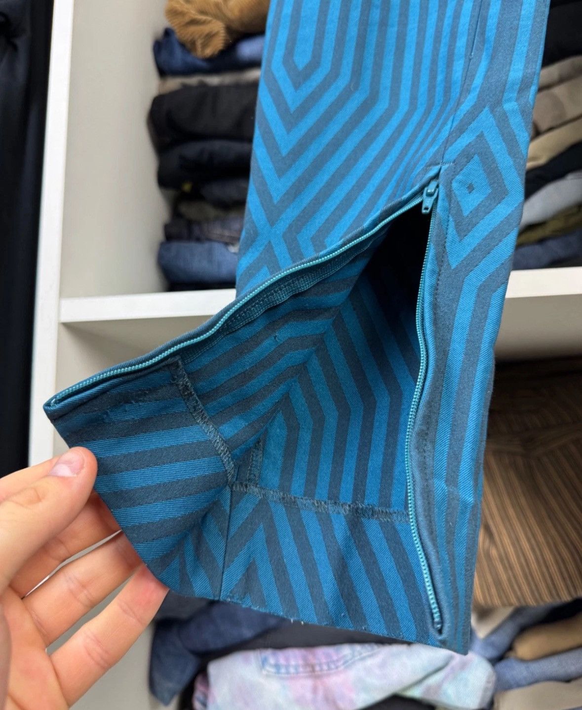 Issey Miyake Issey Miyake Women's Geometric Print Pants Trousers Size 3 Size 27" / US 4 / IT 40 - 15 Thumbnail