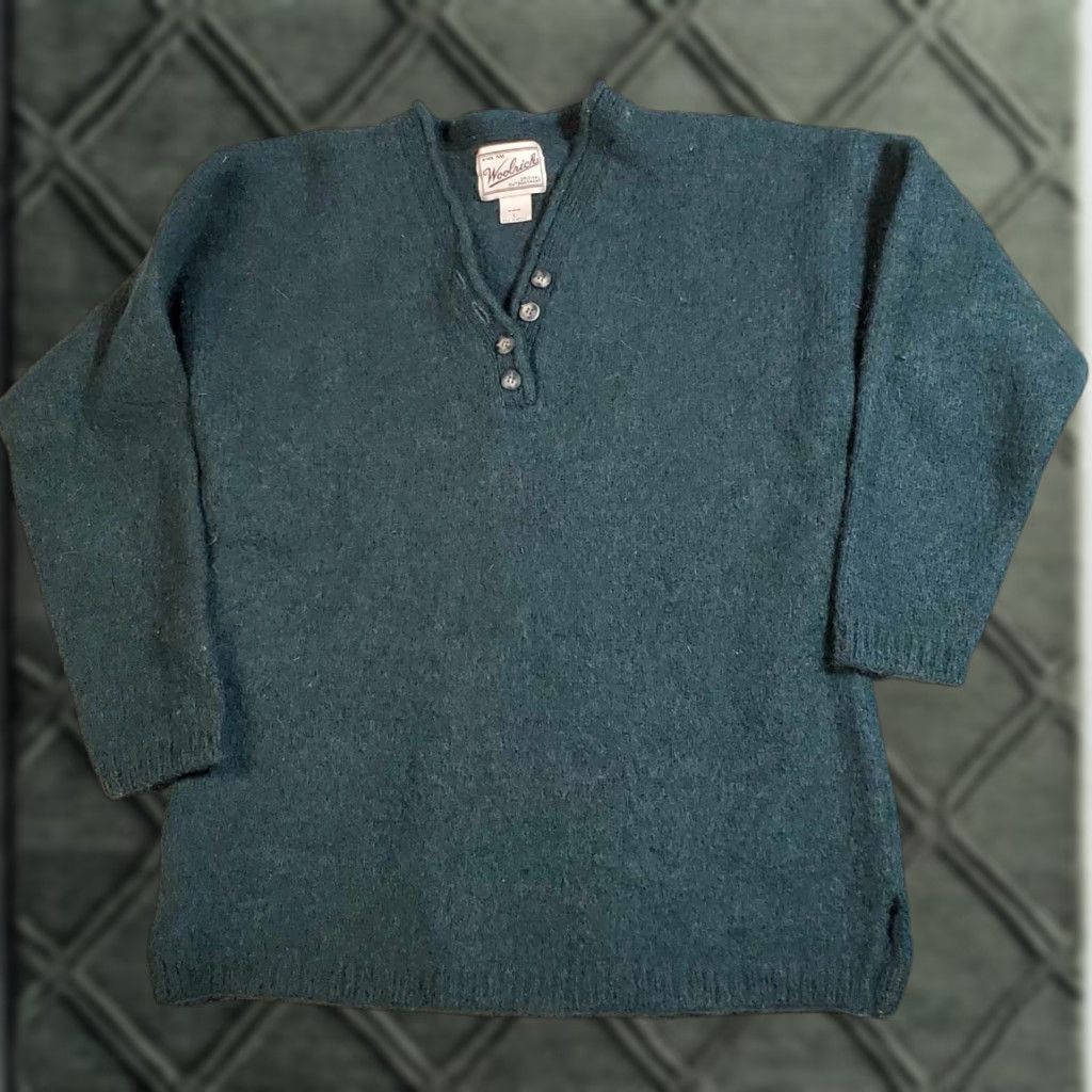 VINTAGE Woolrich Sweater Womens Size Large Wool Blend Henley Top Rare
