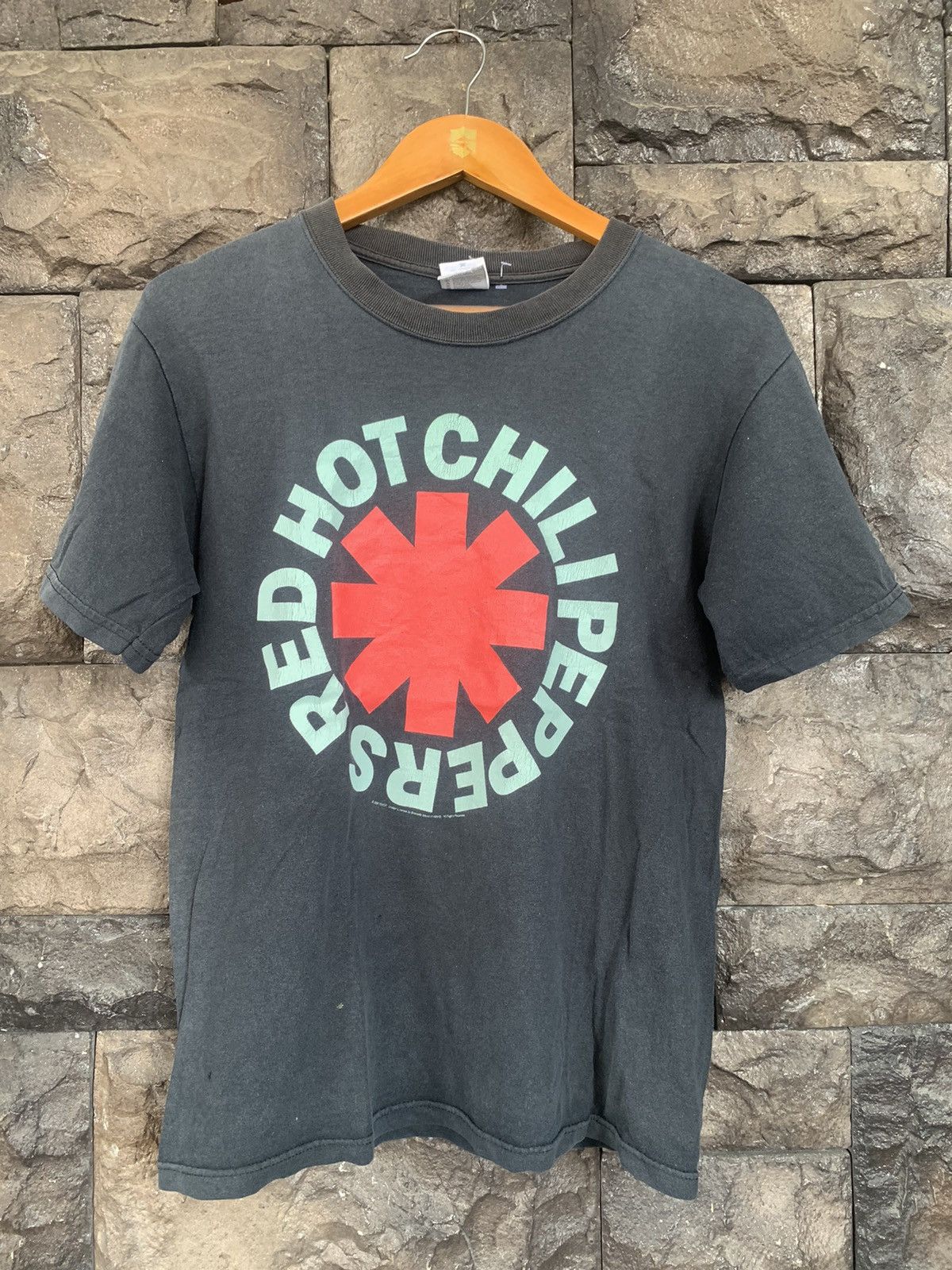 Band Tees × Vintage Vintage Red Hot Chili Peppers Rock Band T shirt Size US S / EU 44-46 / 1 - 1 Thumbnail