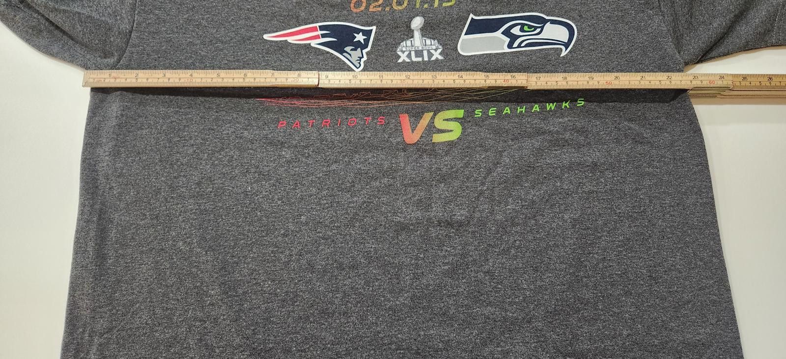 NFL NFL 2015 Super Bowl XLIX Patriots Seahawks T-Shirt Adult XL Size US XL / EU 56 / 4 - 5 Thumbnail
