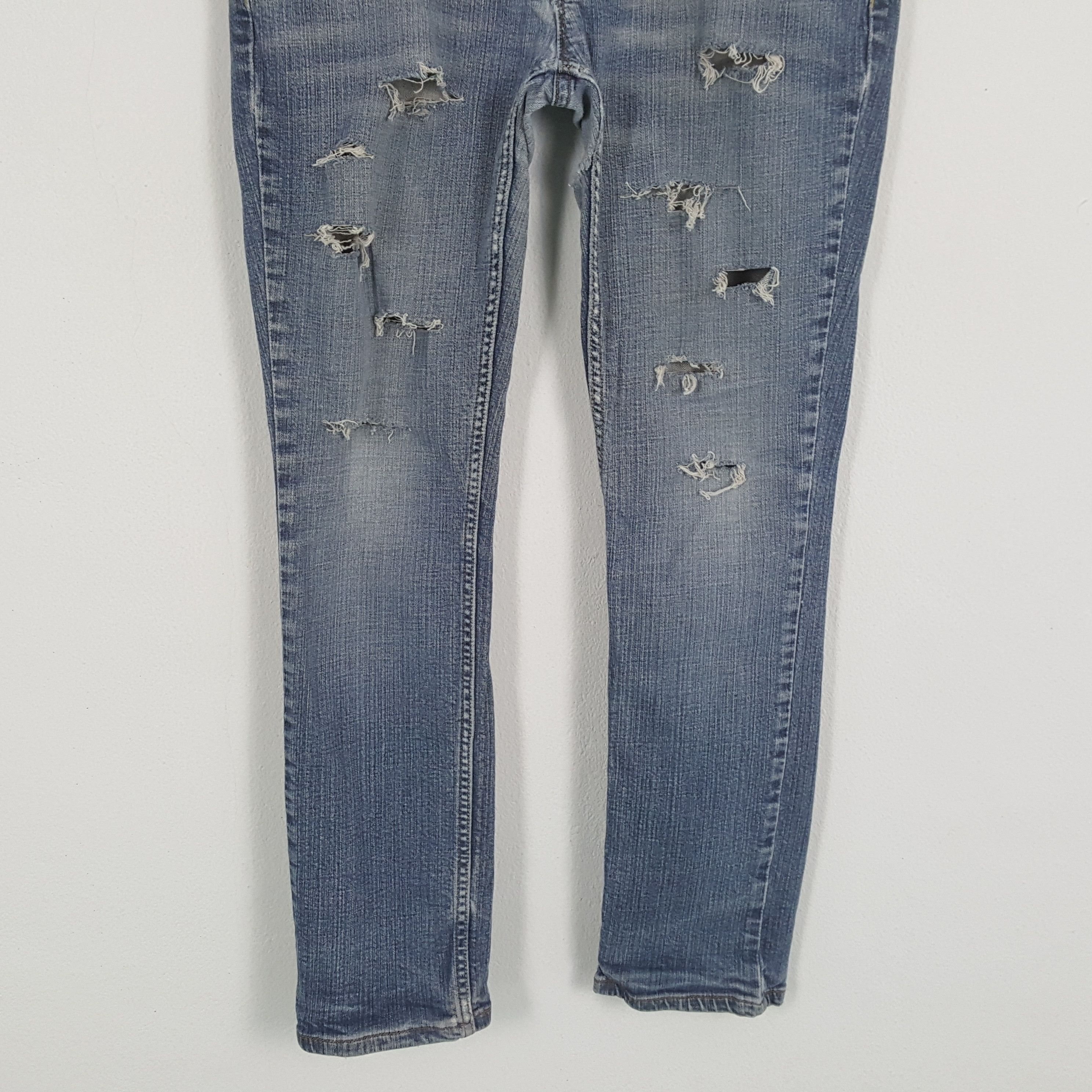 Levi's × Vintage LEVI'S Streetwear Style Distressed Jeans Size 34" / US 12 / IT 48 - 3 Thumbnail
