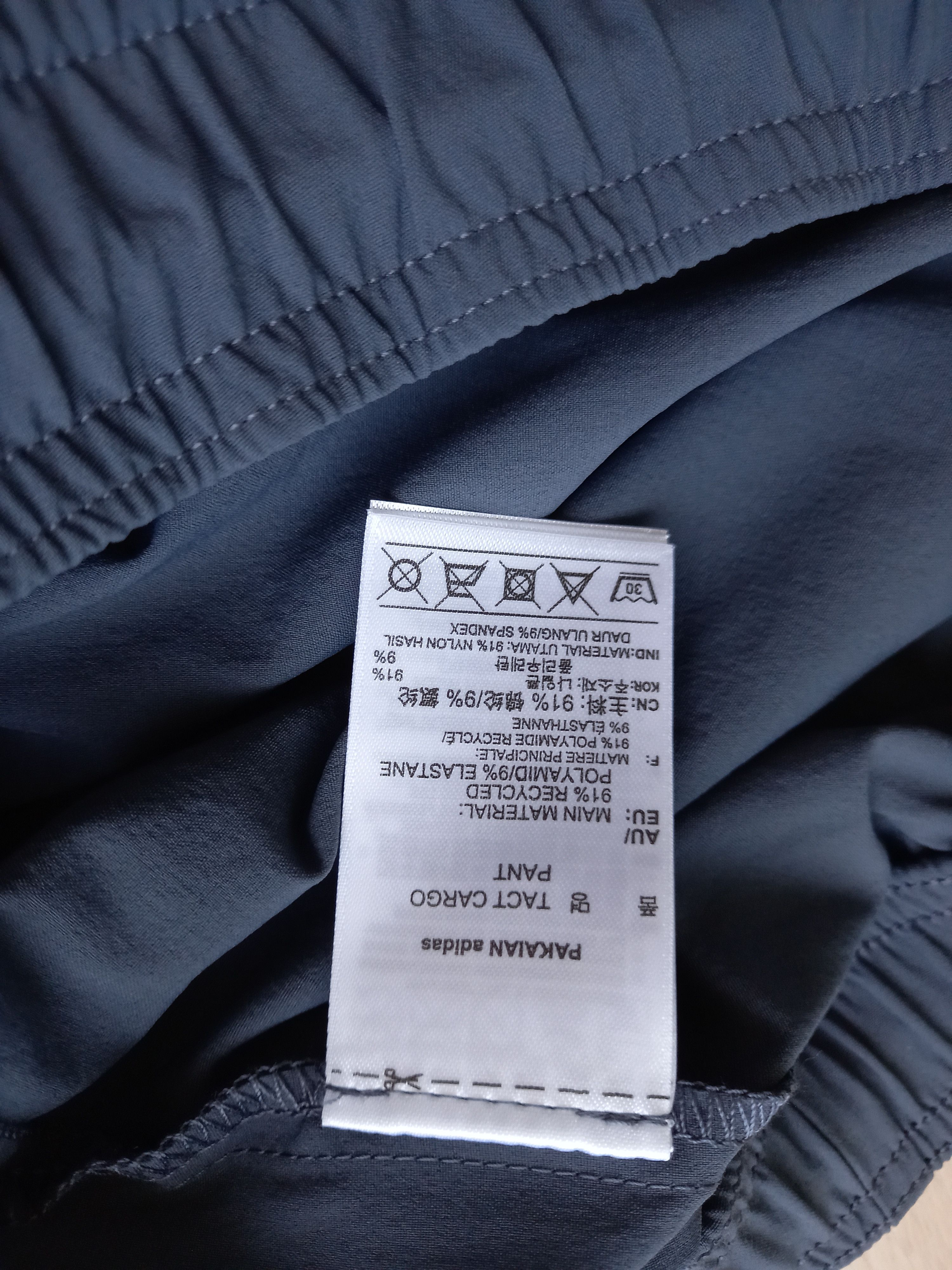 Adidas 2016 NWT Adidas Originals Tactical Cargo Pants AY9267 sz M Size US 34 / EU 50 - 6 Thumbnail