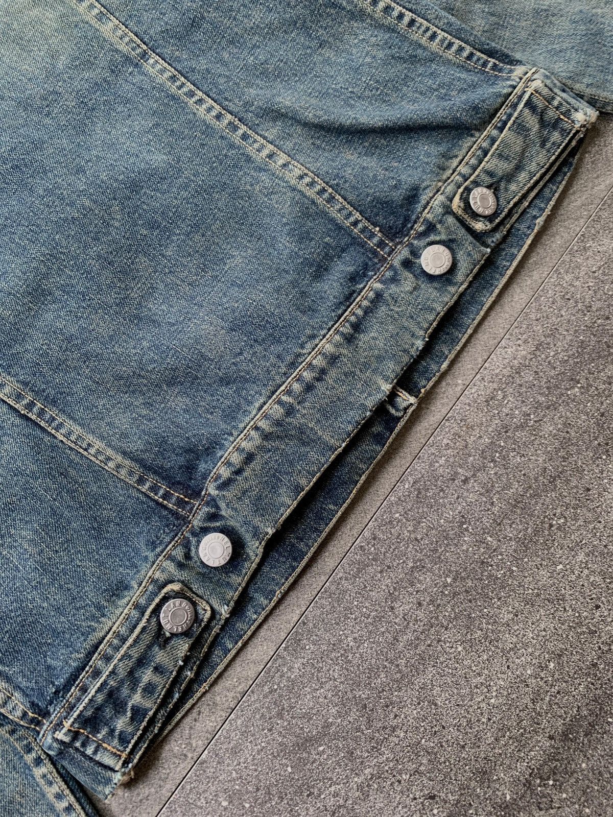 Helmut Lang FREE TAX! Stained Wash Denim Jacket Size US XS / EU 42 / 0 - 13 Thumbnail