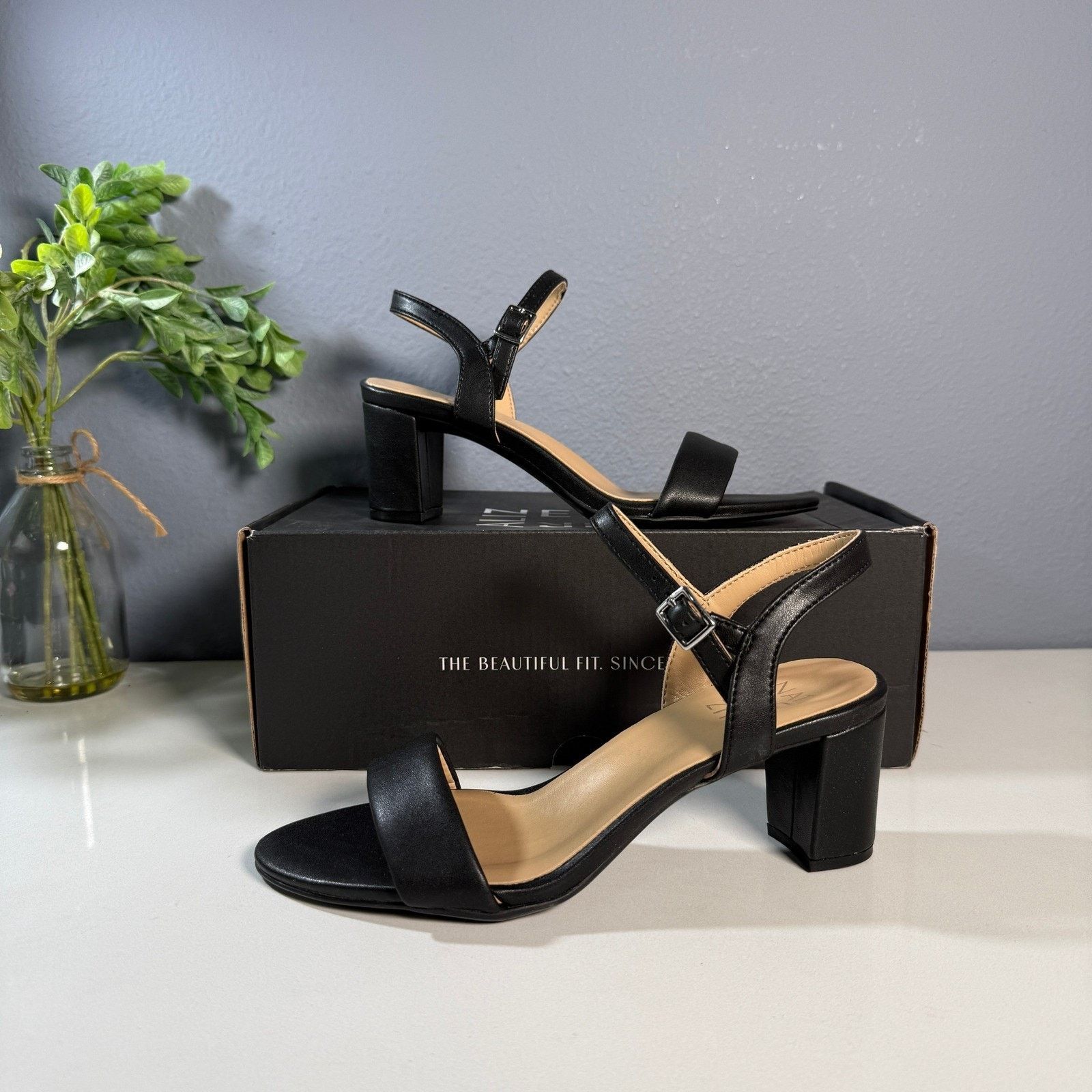 Naturalizer Naturalizer Bristol Block Heel Ankle Strap Sandals 6.5M Size US 6.5 / IT 36.5 - 5 Thumbnail