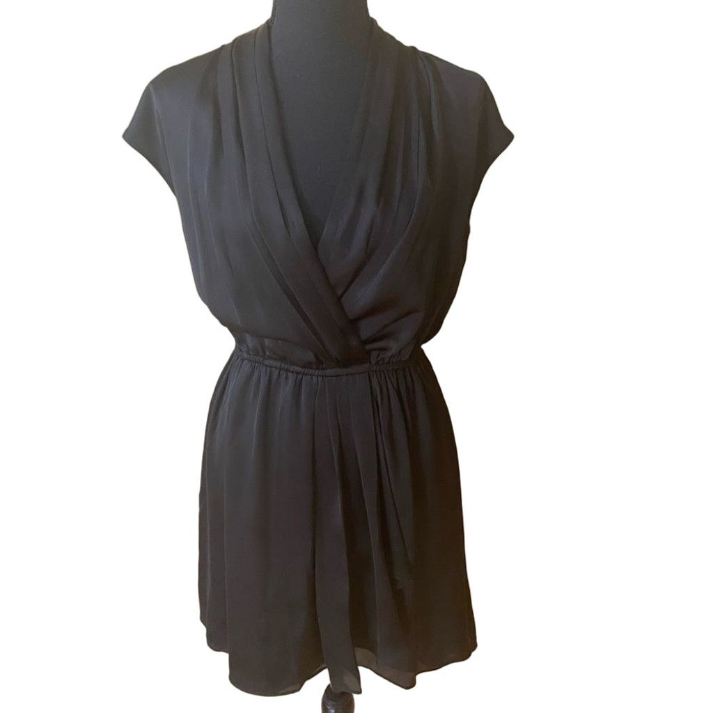 Bcbgmaxazria BCBG MaxAzria sz S black lined draping wrap dress. Pristine Size S / US 4 / IT 40 - 1 Thumbnail