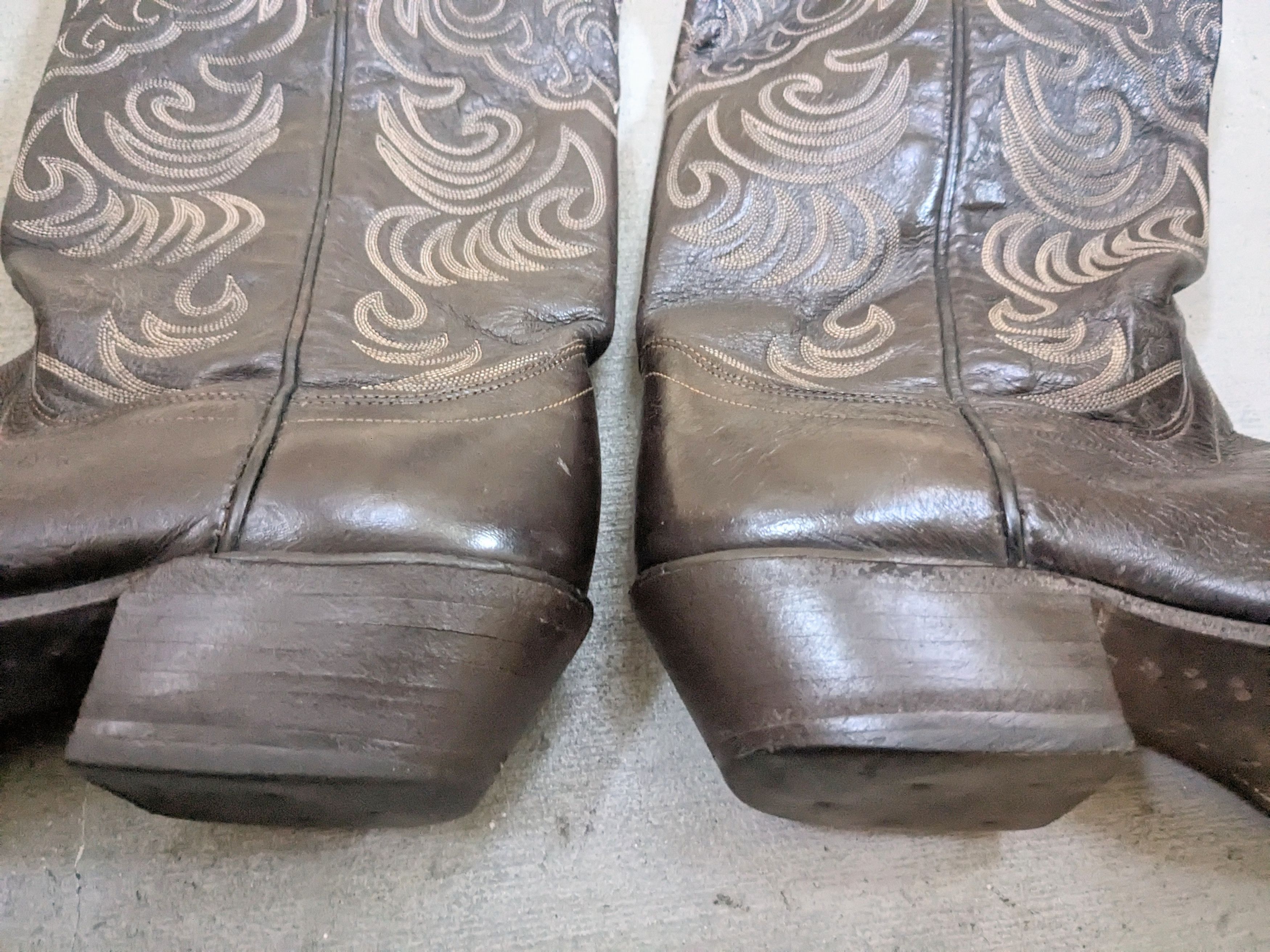 Genuine Leather Olathe Cowboy Boots 11 B Narrow Brown Leather USA Size US 11 / EU 44 - 11 Thumbnail