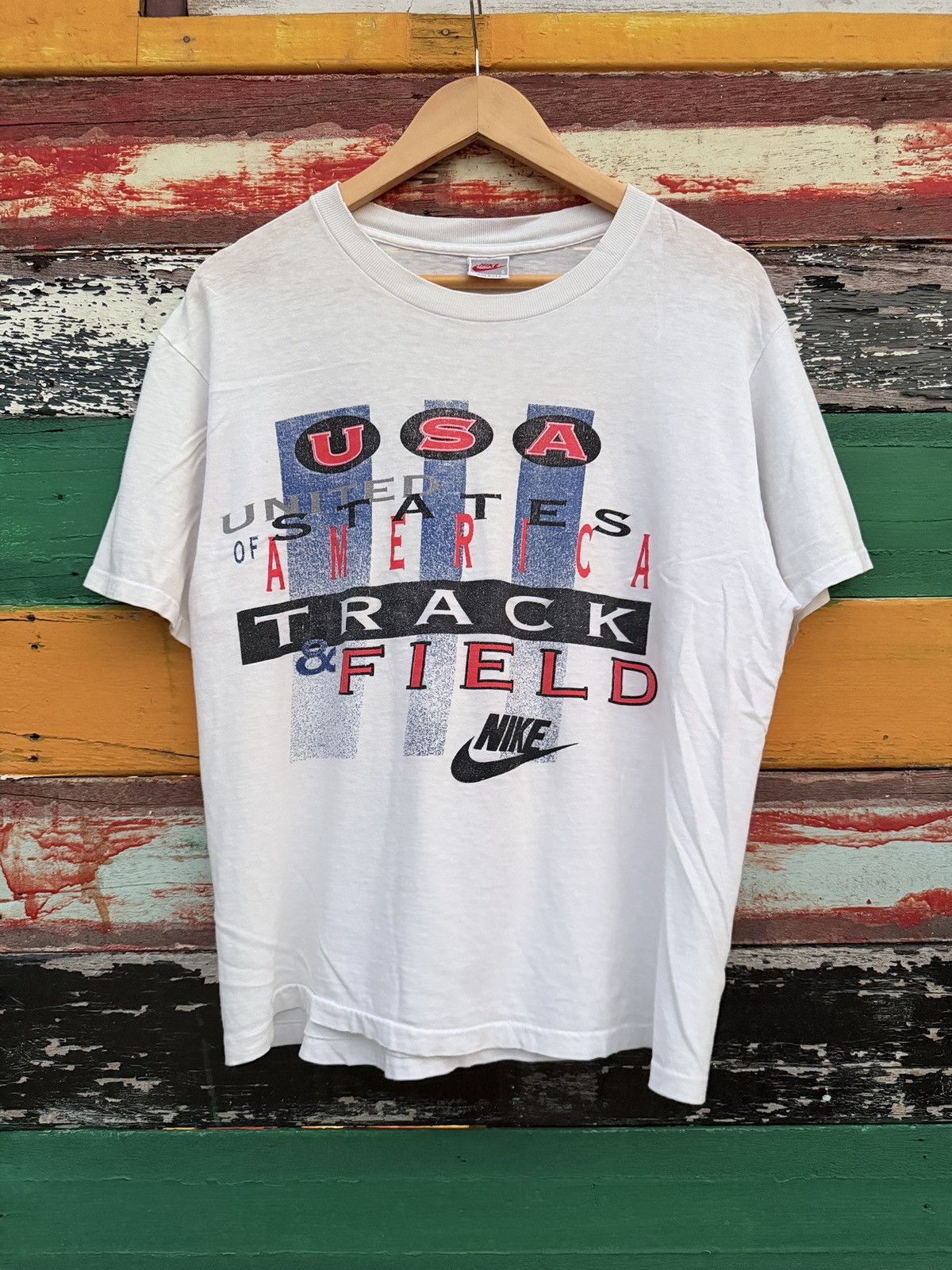 Nike Vintage Nike USA Track & Field 90's T-shirt Size US S / EU 44-46 / 1 - 1 Thumbnail
