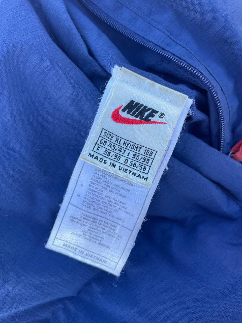 Nike Men's Vintage 90s Nike Puffer Reversible Down Vest, Blue/Red Size US XL / EU 56 / 4 - 13 Thumbnail