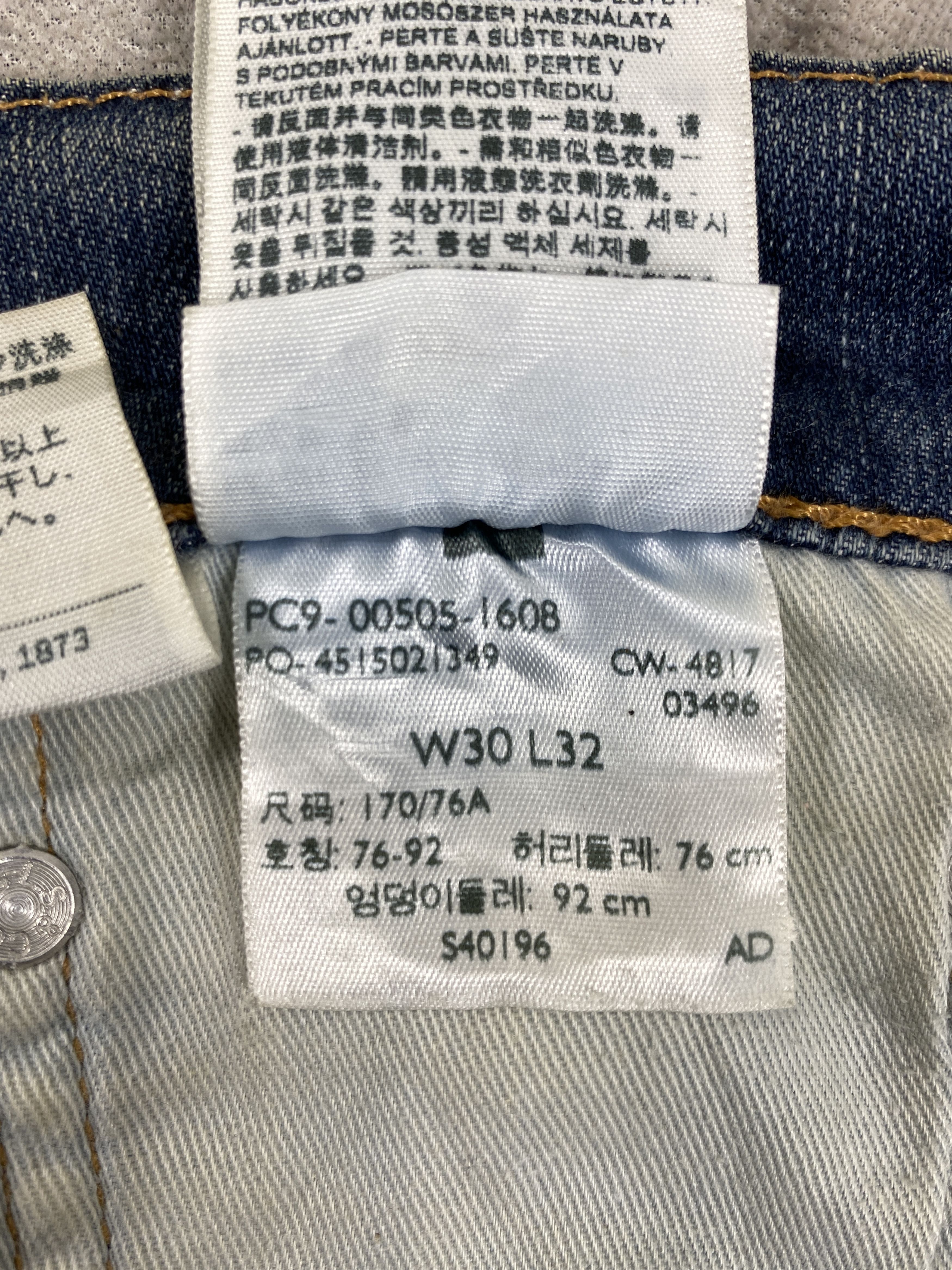 Levi's Distressed Blue Levi's 505 Jeans 30x28.5 Denim SJ194 Size US 30 / EU 46 - 11 Thumbnail