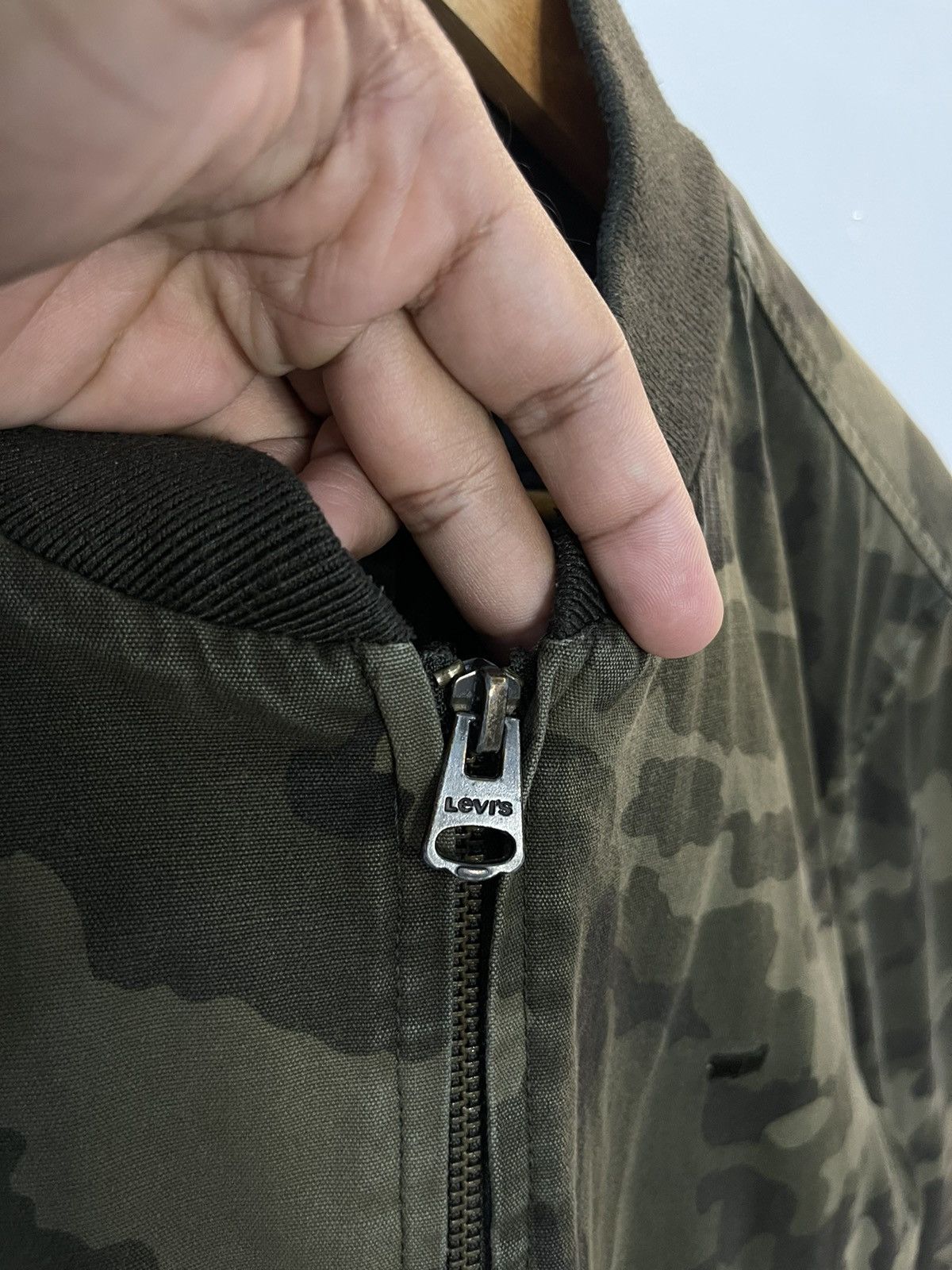 Levi's × Vintage Vintage Levi’s Camouflage Bomber Jacket Size US M / EU 48-50 / 2 - 4 Thumbnail