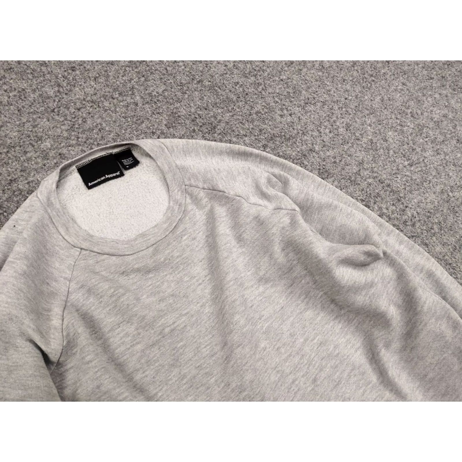 American Apparel American Apparel Vintage Sweatshirt Gray Crew Neck S Mens Gray Cotton Fleece USA 60 cm 70 cm 54 cm Pullover Crew Neck Sweatshirt Size US S / EU 44-46 / 1 - 7 Thumbnail