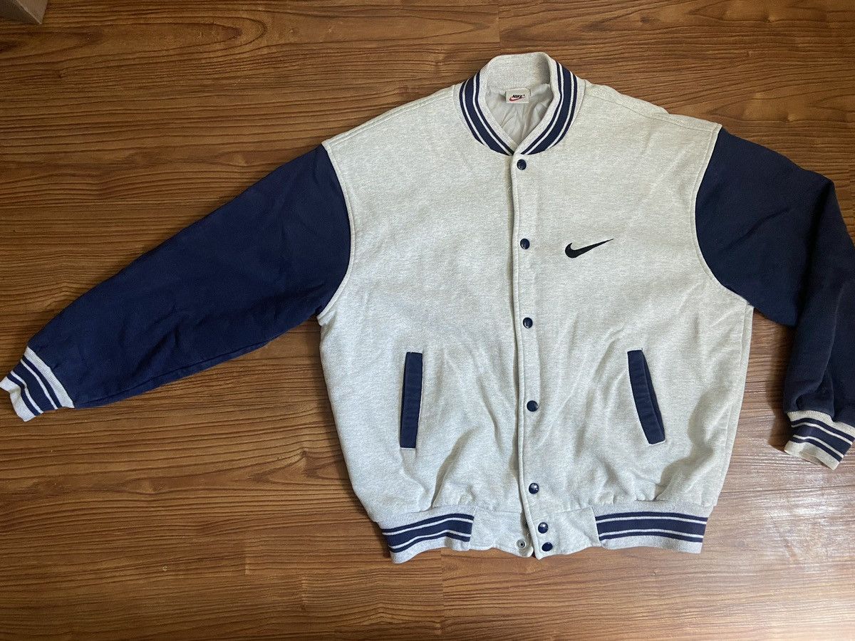 Vintage Vintage Nike Varsity Bomber Jacket Size US L / EU 52-54 / 3 - 2 Thumbnail