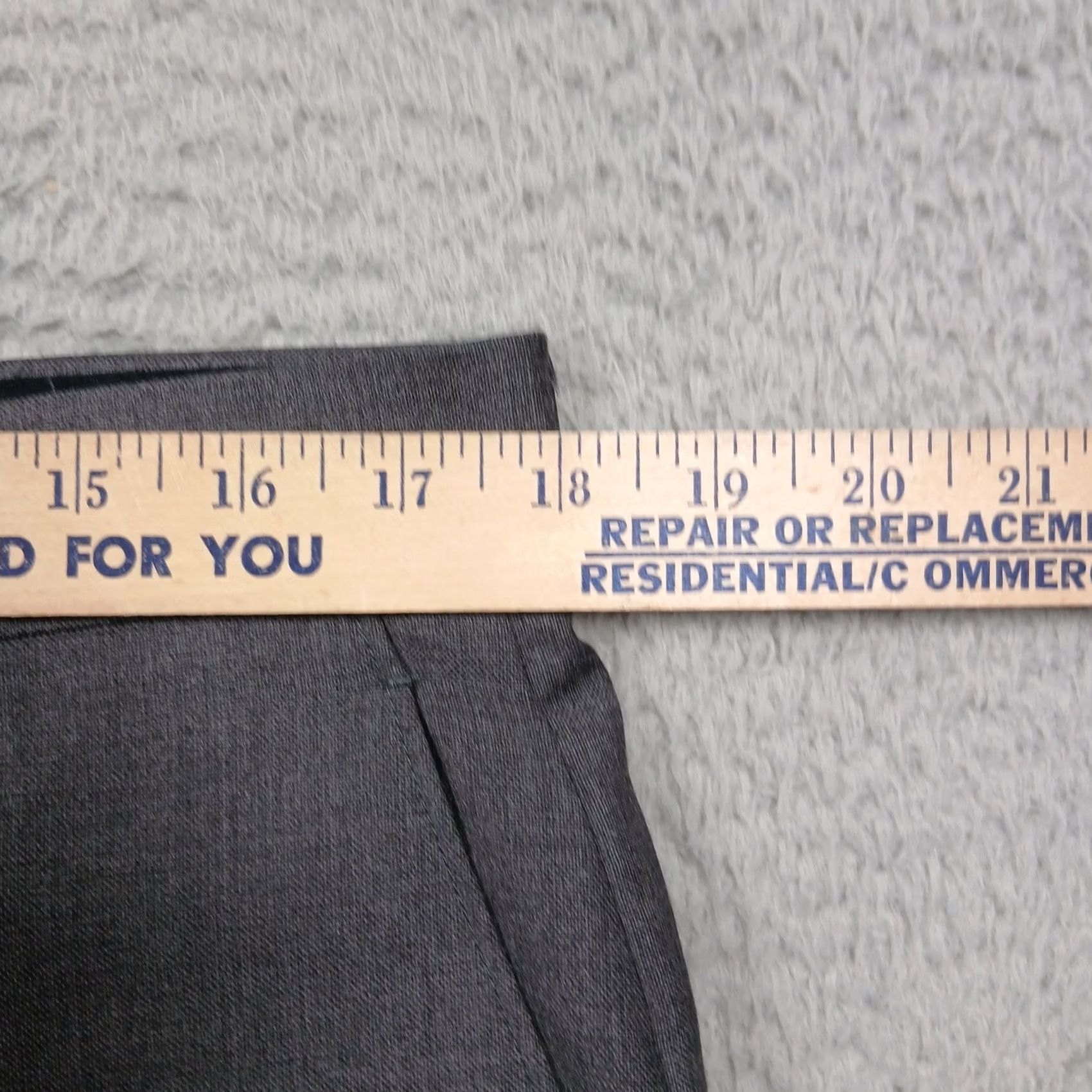 Jos. A. Bank Jos. A. Bank Traveler's Collection Wool Dress Pants Gray Men's 35R Tailored Fit Size US 35 - 6 Thumbnail