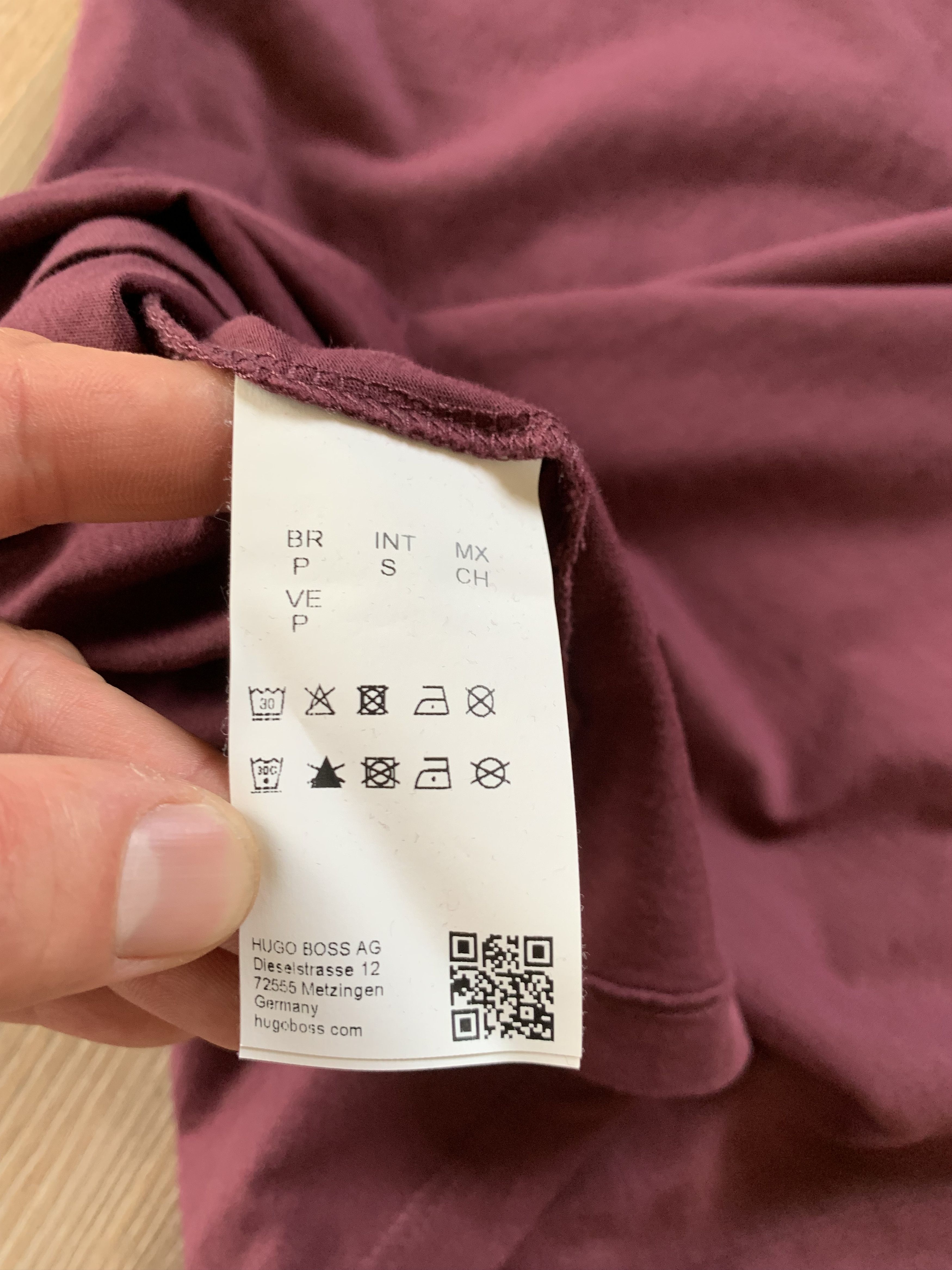 Hugo Boss Hugo Boss Burgundy Long Sleeve Size US S / EU 44-46 / 1 - 8 Thumbnail