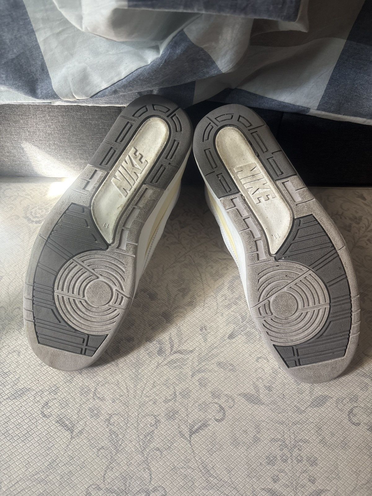 Jordan Brand Jordan 2 retro White cement Size US 11 / EU 44 - 7 Thumbnail