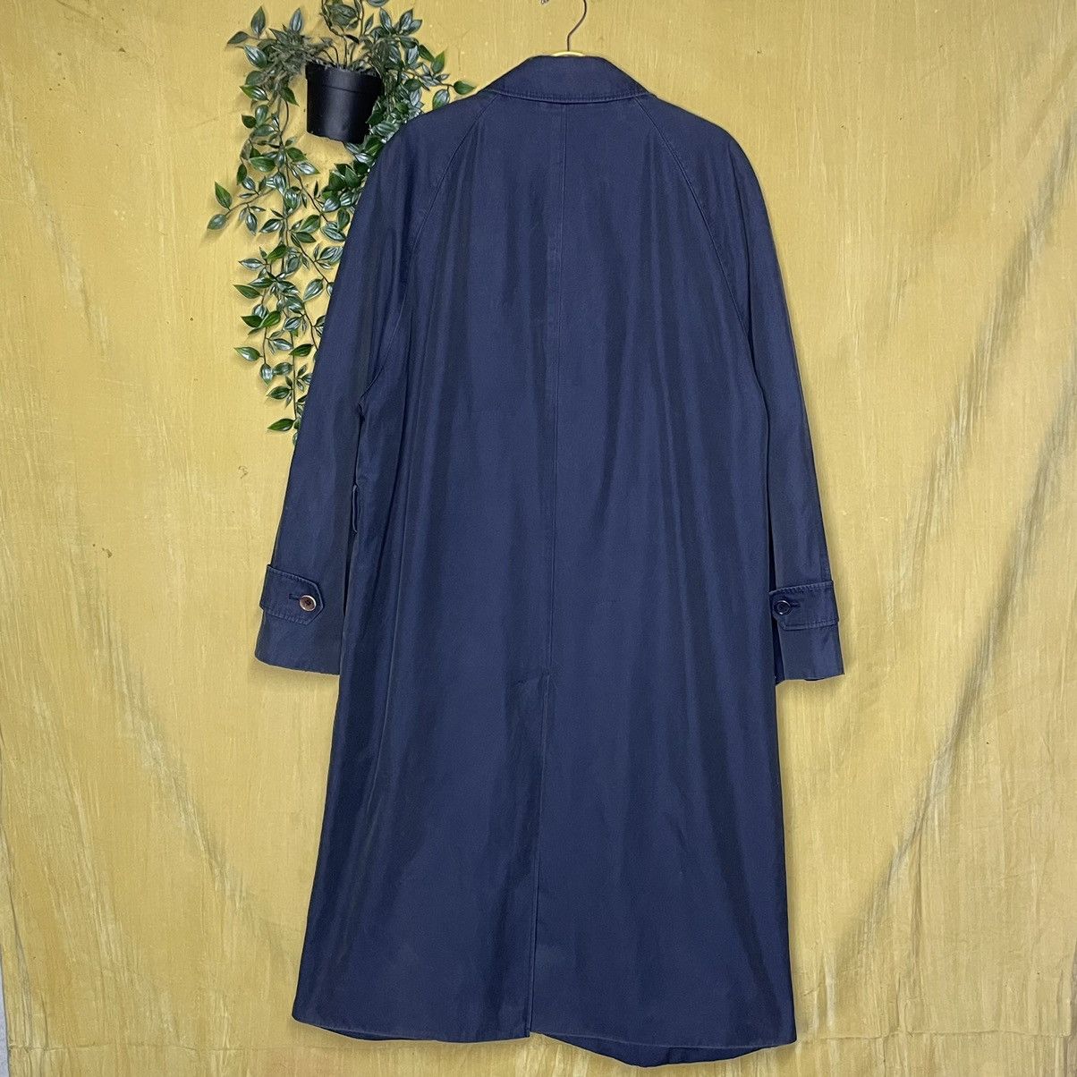 Yves Saint Laurent a98 Vintage Yves Saint Laurent Tranch coats Size US L / EU 52-54 / 3 - 2 Thumbnail