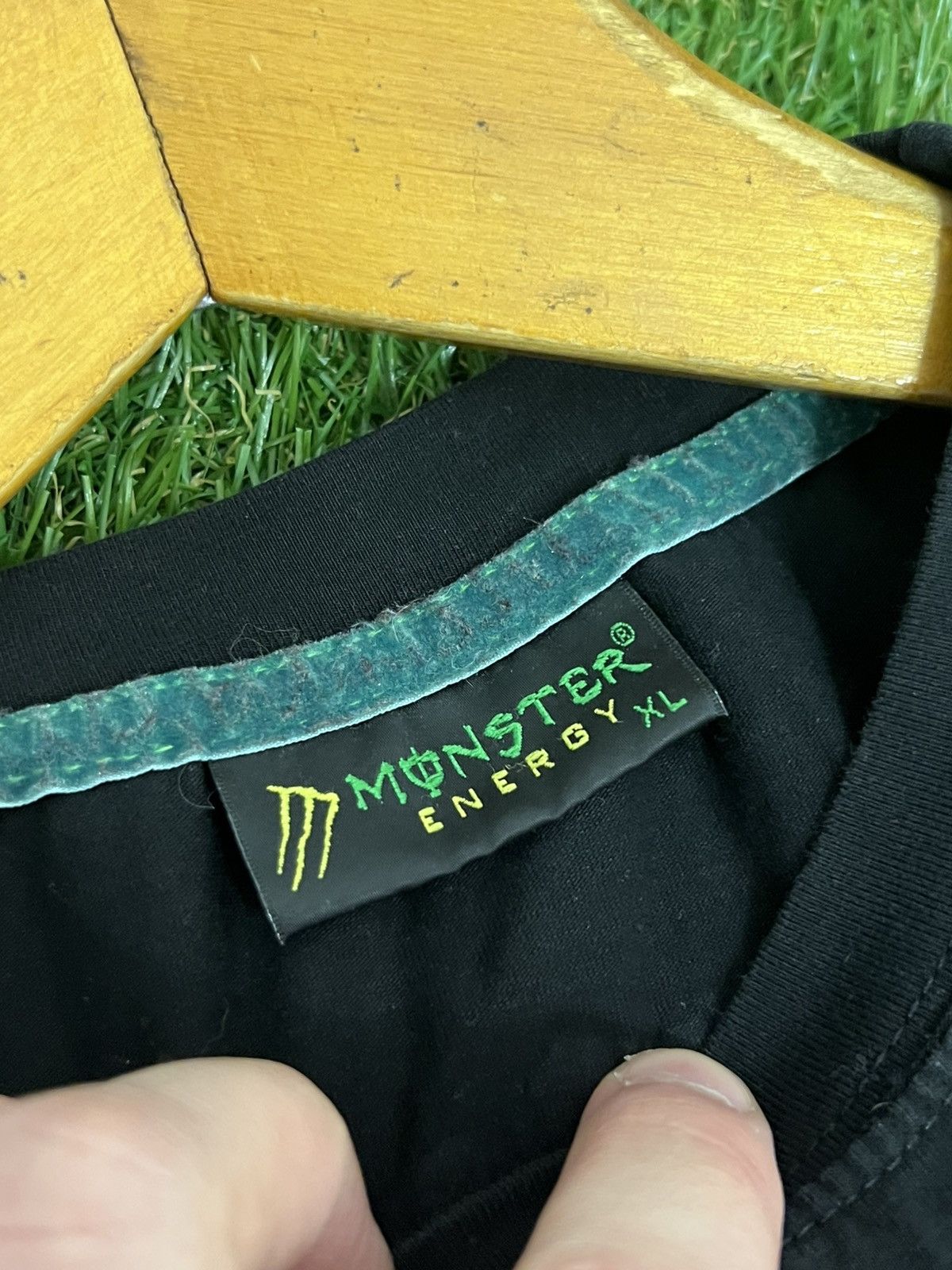 Vintage Vintage Y2K Monster Energy Faded T-Shirt Size US XL / EU 56 / 4 - 6 Thumbnail