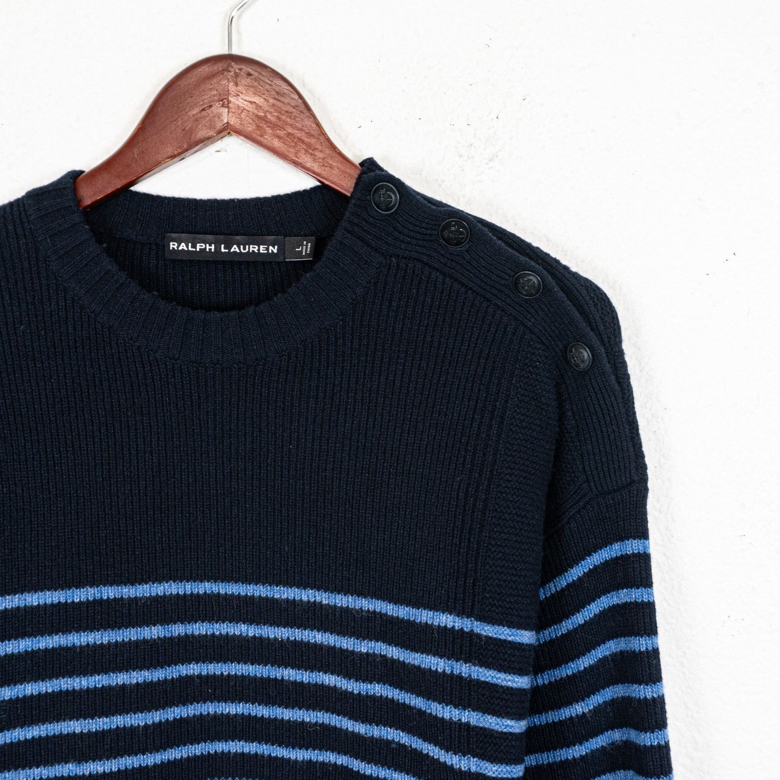 Ralph Lauren Black Label Ralph Lauren Black Label Wool Cashmere Sweater buttons Size US L / EU 52-54 / 3 - 10 Thumbnail