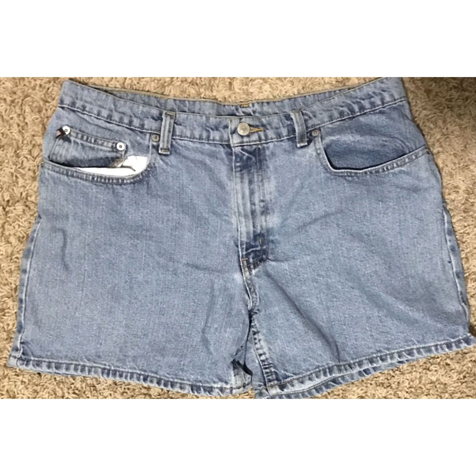 Polo Ralph Lauren VINTAGE Polo Ralph Lauren 5” SATURDAY Shorts Women's 5 pocket Jean Size 14 Cotton Denim Blue Stonewash 90s Mens Girls Size 36" / US 14 / IT 50 - 2 Thumbnail