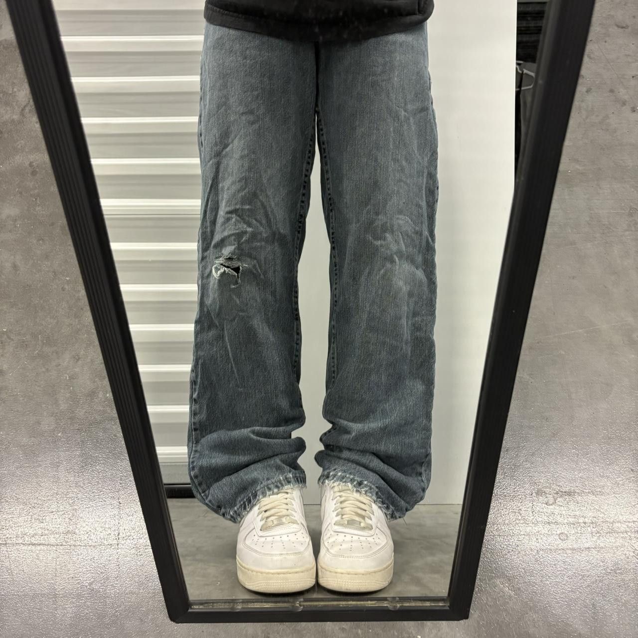 Vintage Crazy Vintage Y2K/2000s Baggy Relaxed Dark Wash Denim Jeans! Size US 32 / EU 48 - 1 Thumbnail