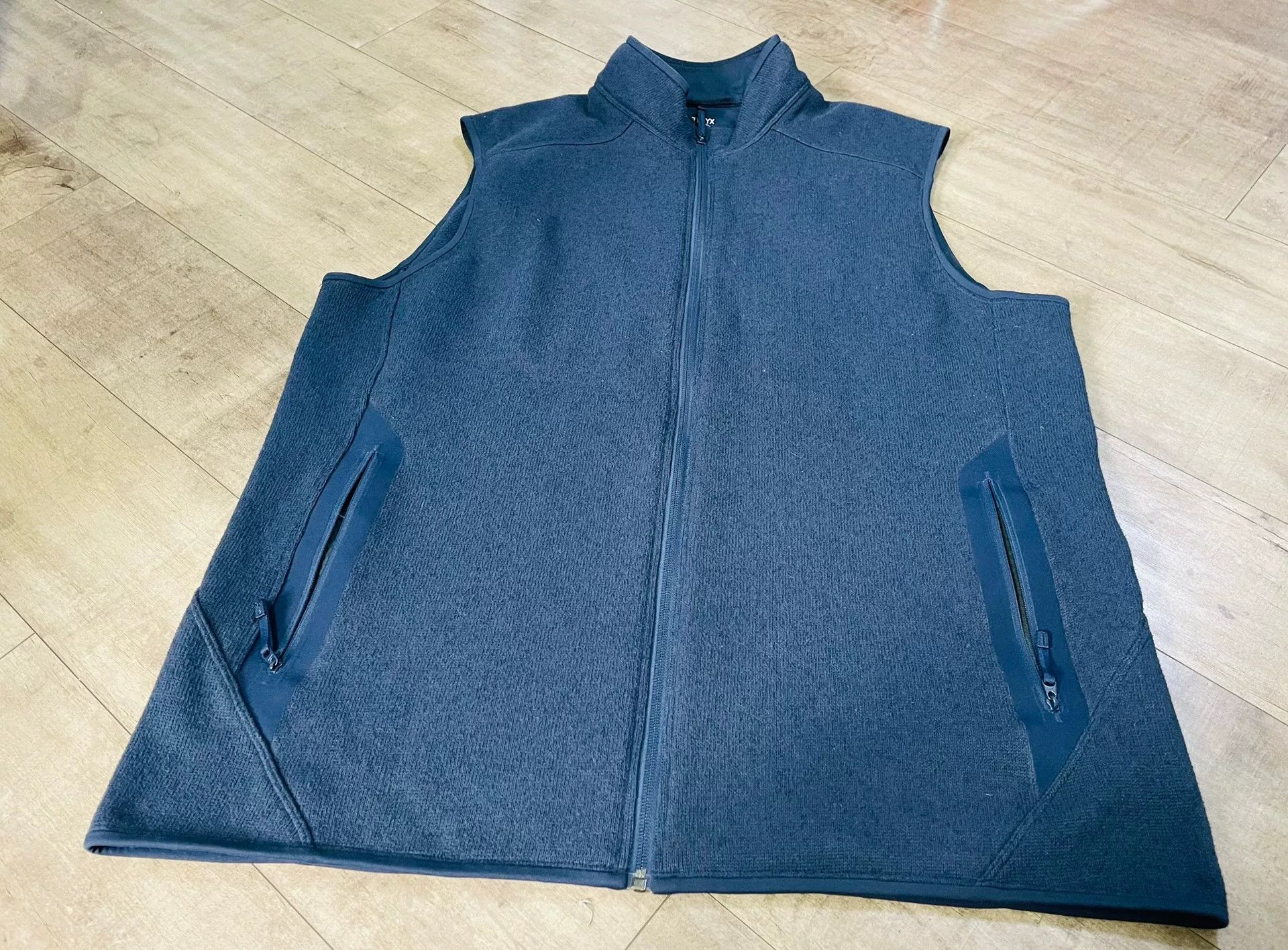Veilance Quoin vest | Grailed