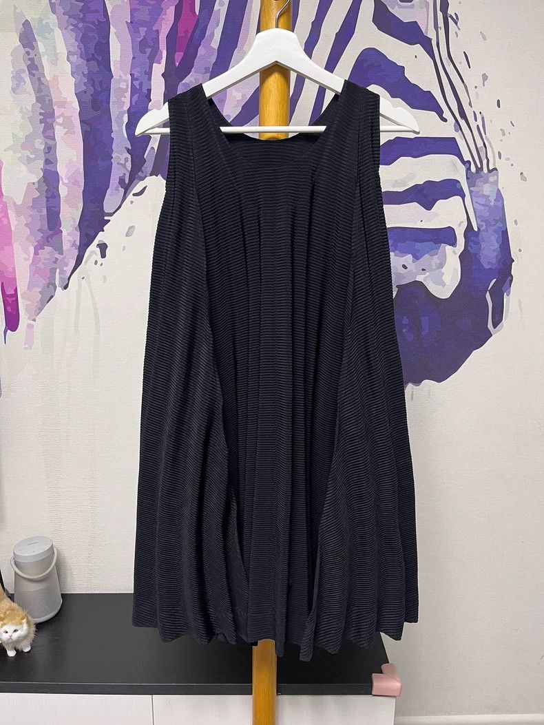 Issey Miyake Issey Miyake size:2 Black mainline spring dress Size M / US 6-8 / IT 42-44 - 1 Thumbnail