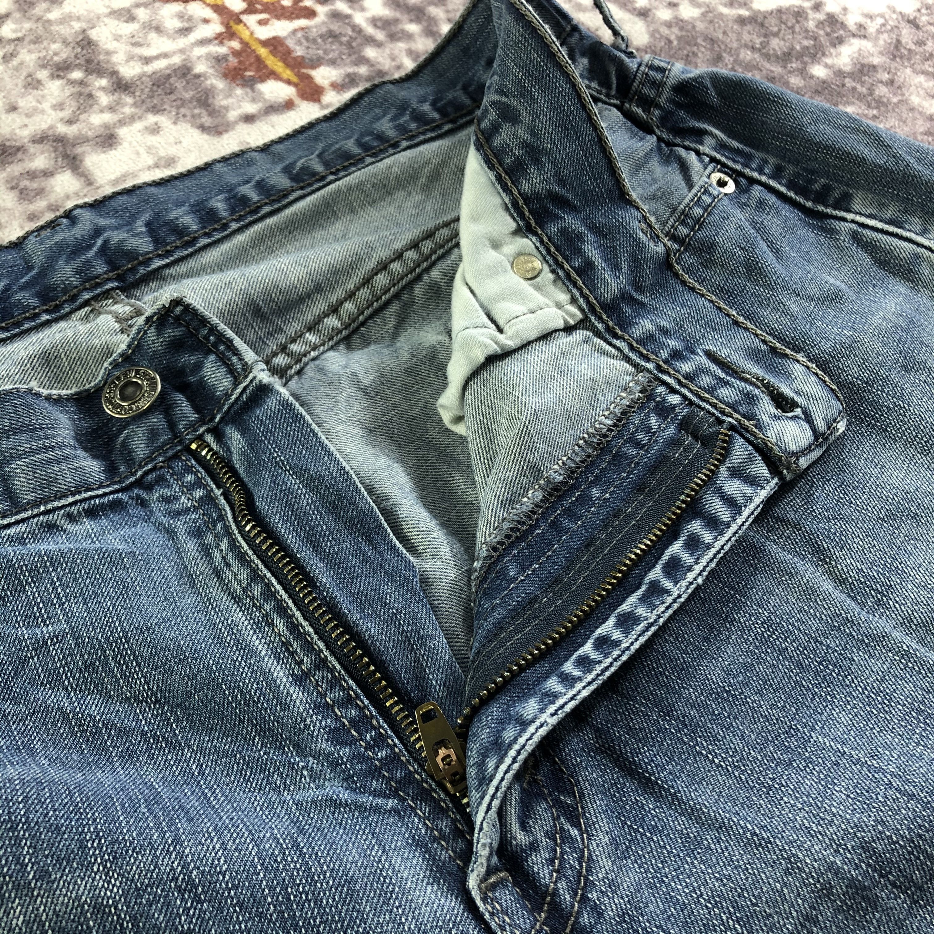 Levi's × Vintage Vintage Blue Wash Levis 569 Jeans-JM3390 Size US 36 / EU 52 - 8 Thumbnail