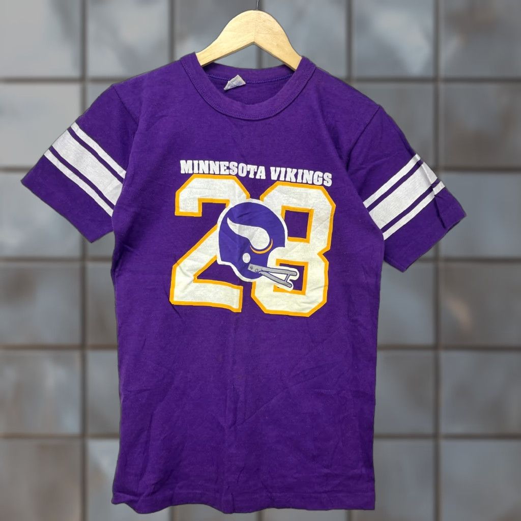 Champion VINTAGE Champion Minnesota Vikings Single Stitch T-Shirt Medium Men Purple 80s Size US M / EU 48-50 / 2 - 1 Thumbnail