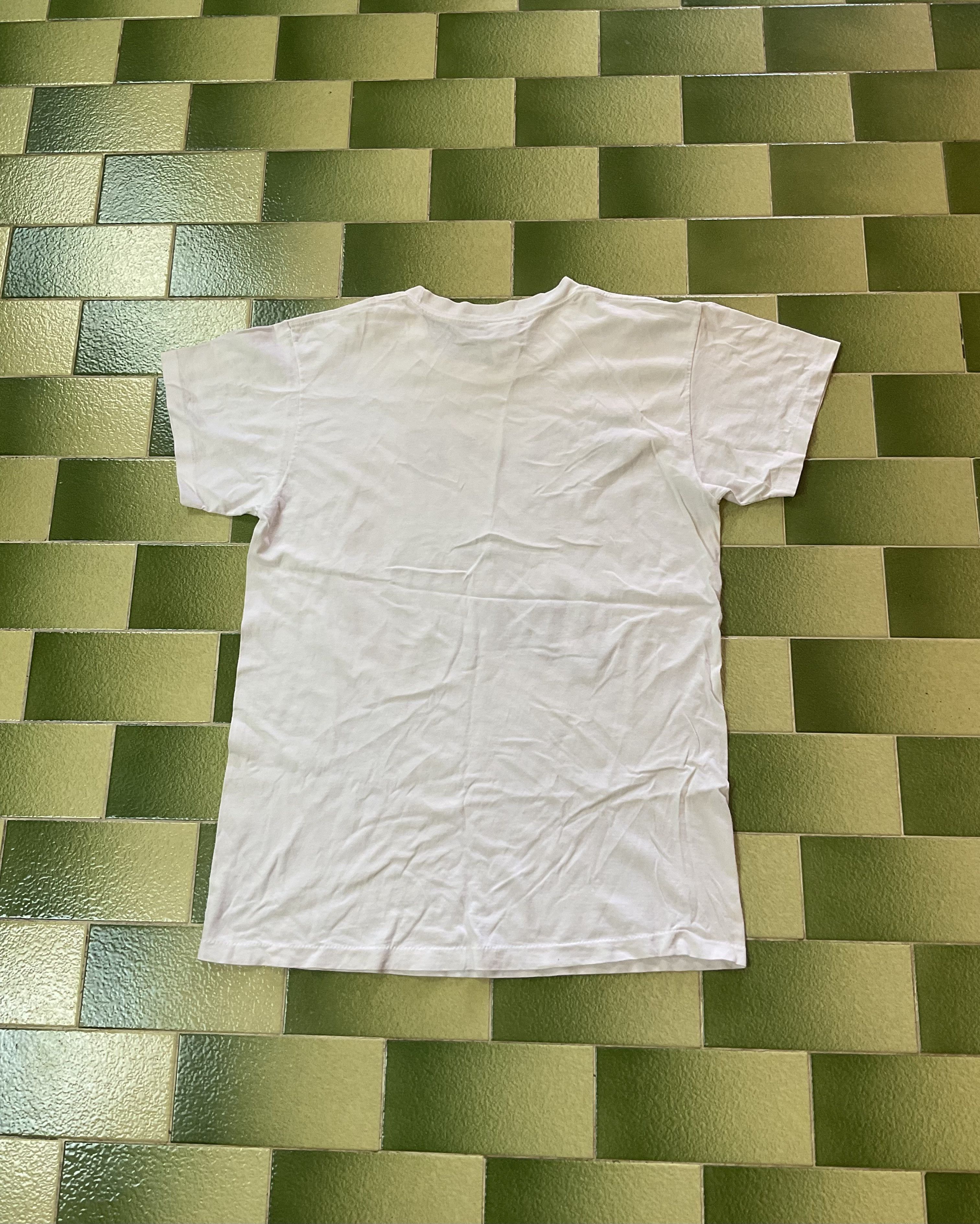 NBA Vintage 90s NIKE 23 Michael Jordan Tshirt NBA Basketball Size US M / EU 48-50 / 2 - 3 Thumbnail