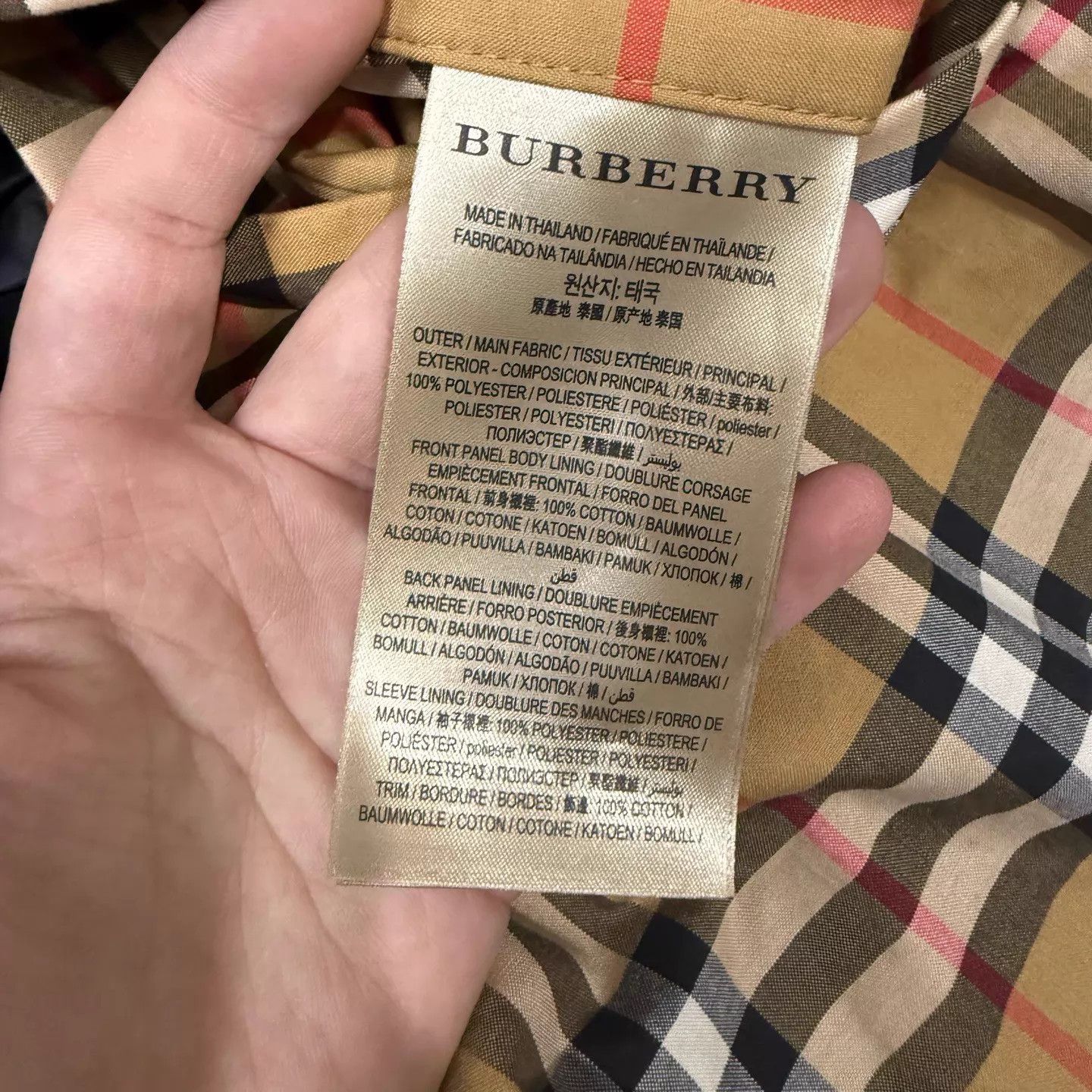 Burberry Burberry Horseferry Logo Check Lining Black Jacket 48 Size US M / EU 48-50 / 2 - 5 Thumbnail