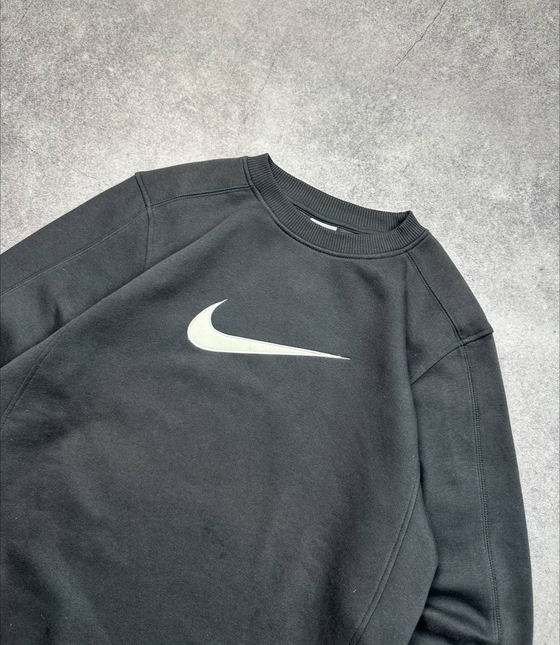 Nike Vintage Nike Sweatshirt, Size M – Classic 90s Sportswear Size US M / EU 48-50 / 2 - 2 Thumbnail