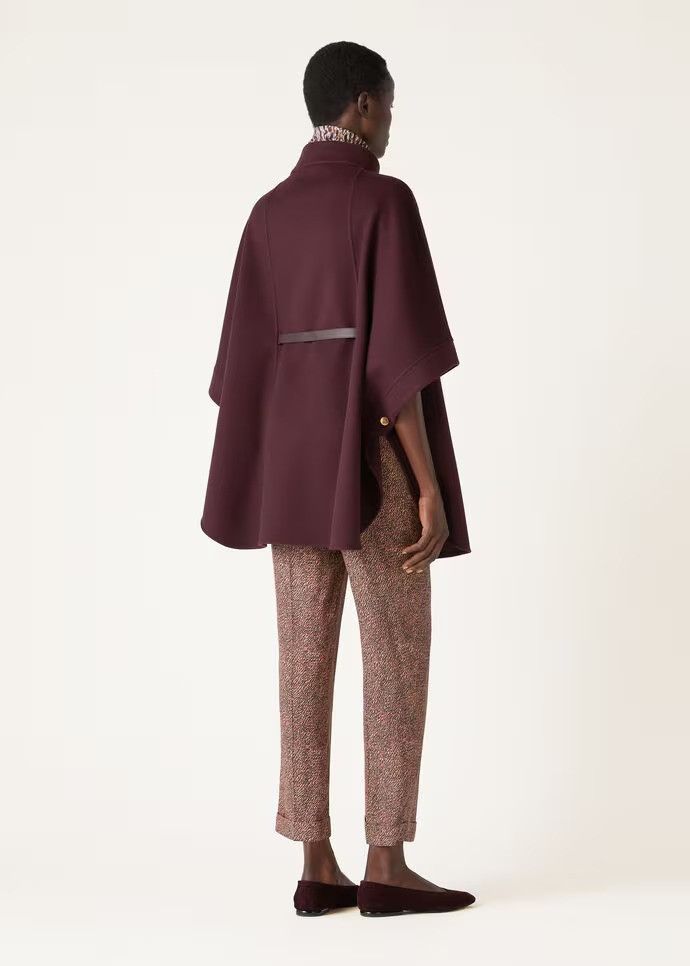 Loro Piana o1srvl11e0824 Size: OS / Salzburg Cashmere Cape in Burgundy Size ONE SIZE - 4 Thumbnail