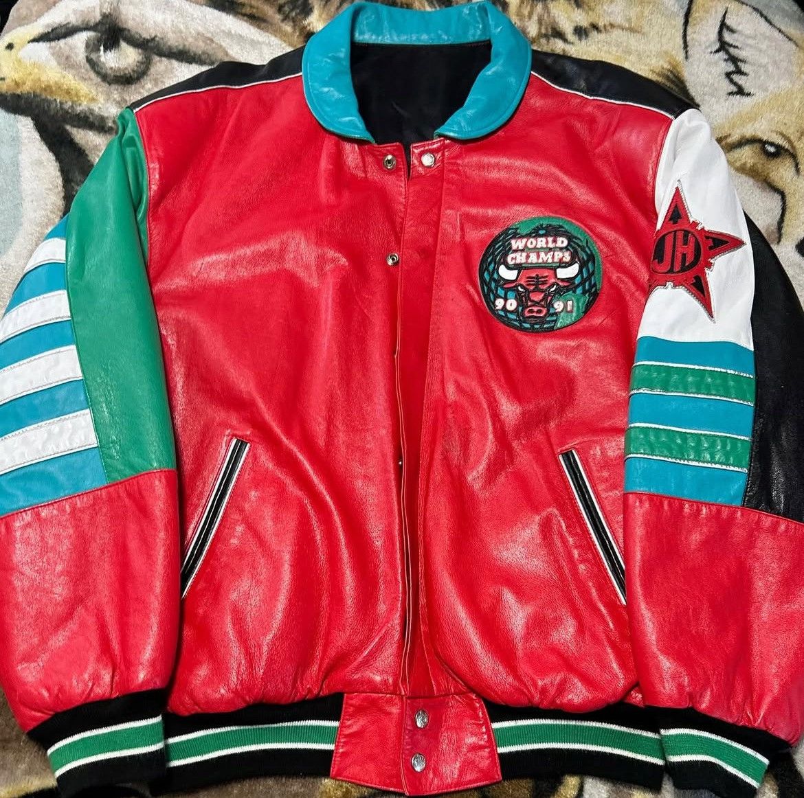 Jeff Hamilton RARE Jeff Hamilton Bulls 1991 Championship leather jacket Size US XL / EU 56 / 4 - 4 Thumbnail