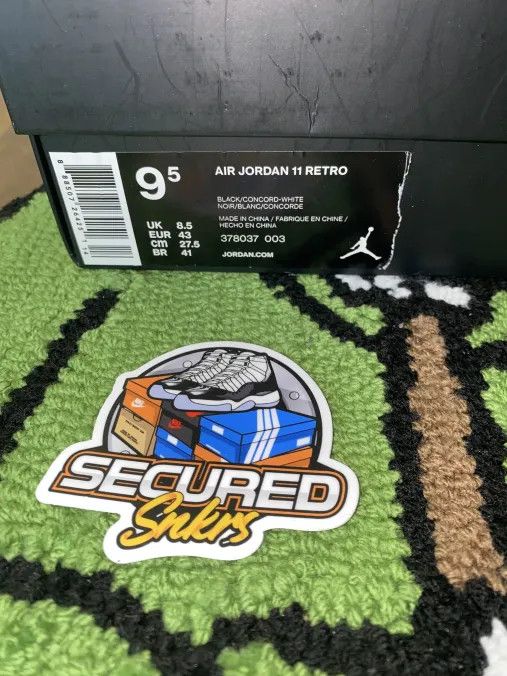Jordan Brand × Nike Jordan 11 Retro Space Jam (2016) Size US 9.5 / EU 42-43 - 8 Thumbnail