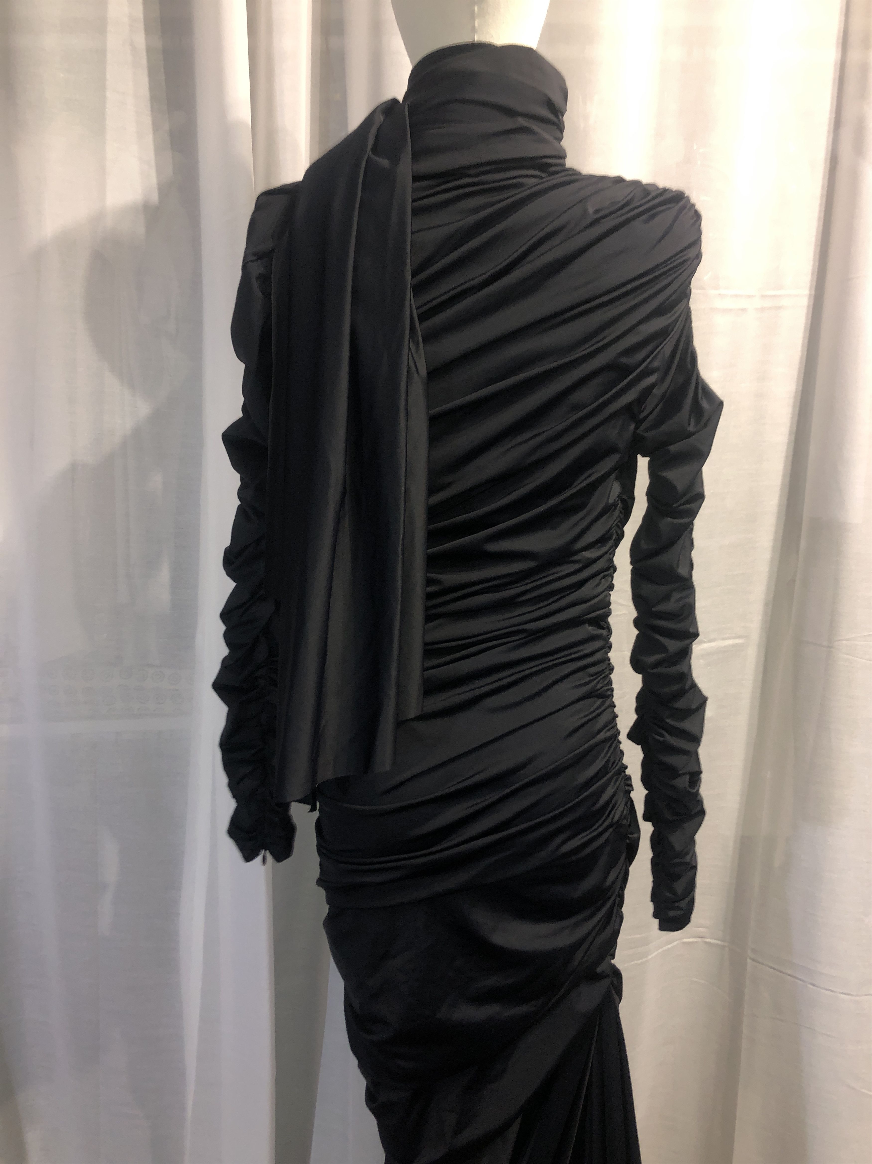 Balenciaga Twisted Knot Maxi Dress Size S / US 4 / IT 40 - 22 Thumbnail