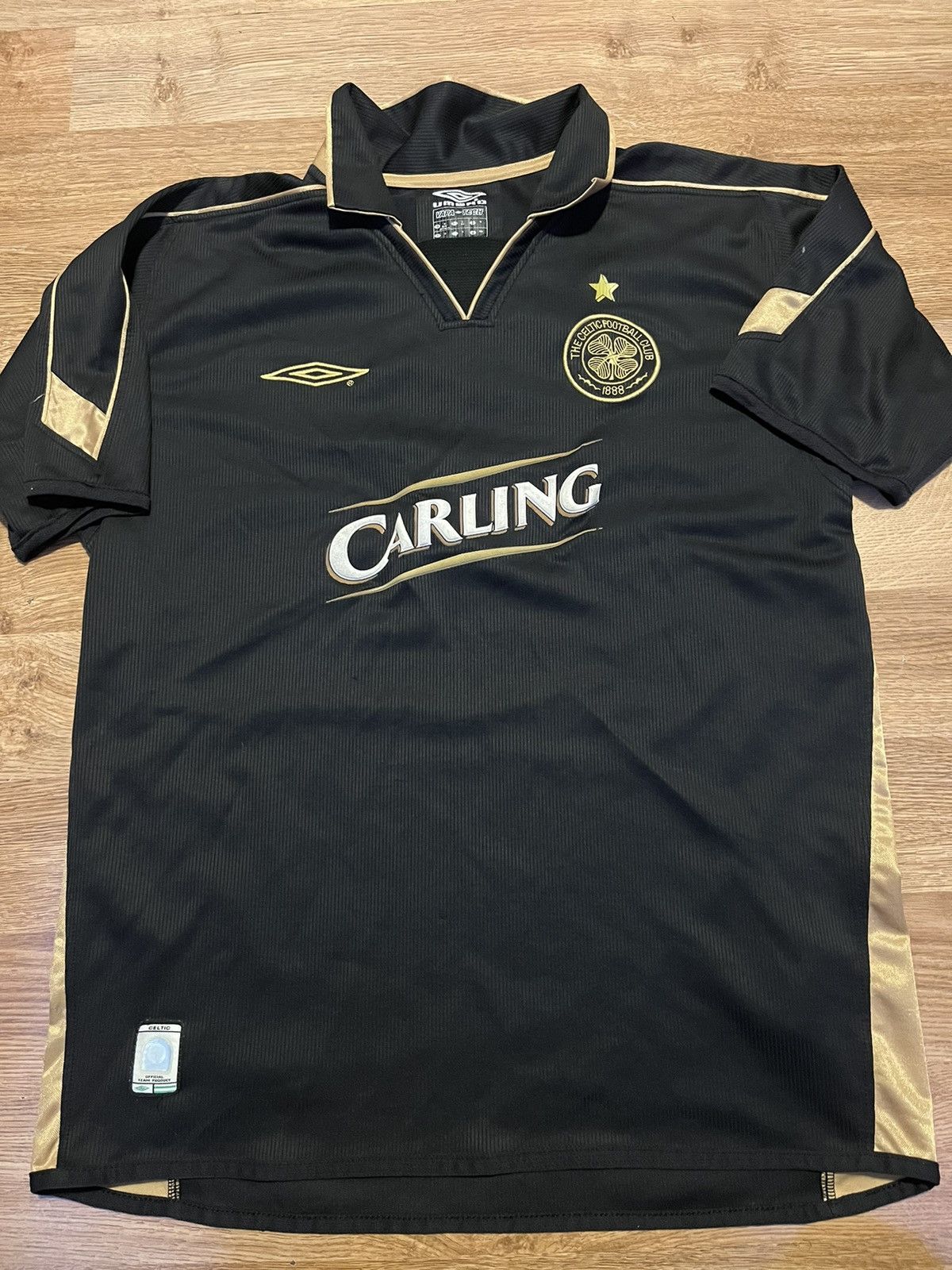 Umbro Vintage Celtic Scotland 2003 2004 Away Football Size US M / EU 48-50 / 2 - 1 Thumbnail
