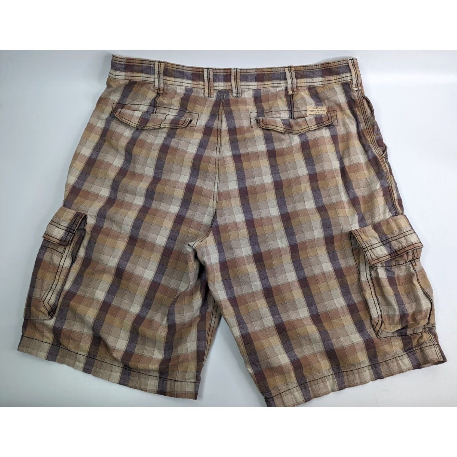 Tommy Bahama Tommy Bahama Cargo Shorts Men 38 Beige Brown Orange Plaid 100% Cotton Outdoors Easy Care Relaxed Cargo Pocket Casual Beach Early 90s? Size US 38 / EU 54 - 2 Thumbnail