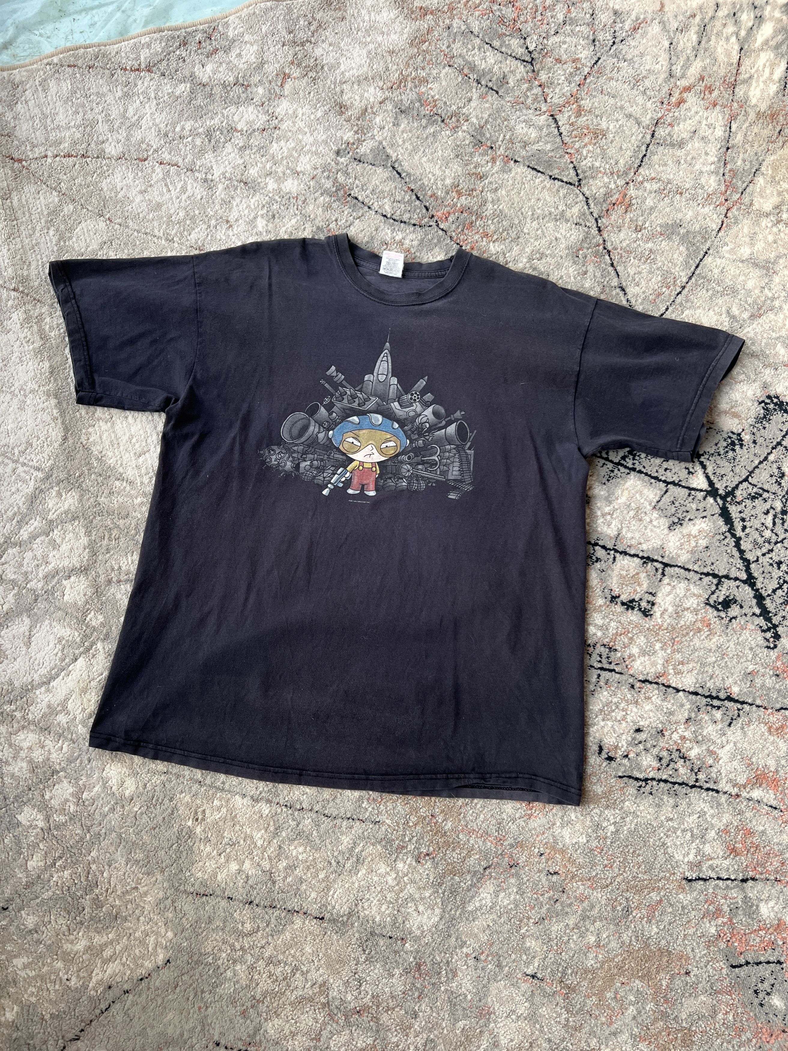 Vintage Family Guy 2007 Vintage Tee Size US XL / EU 56 / 4 - 1 Thumbnail