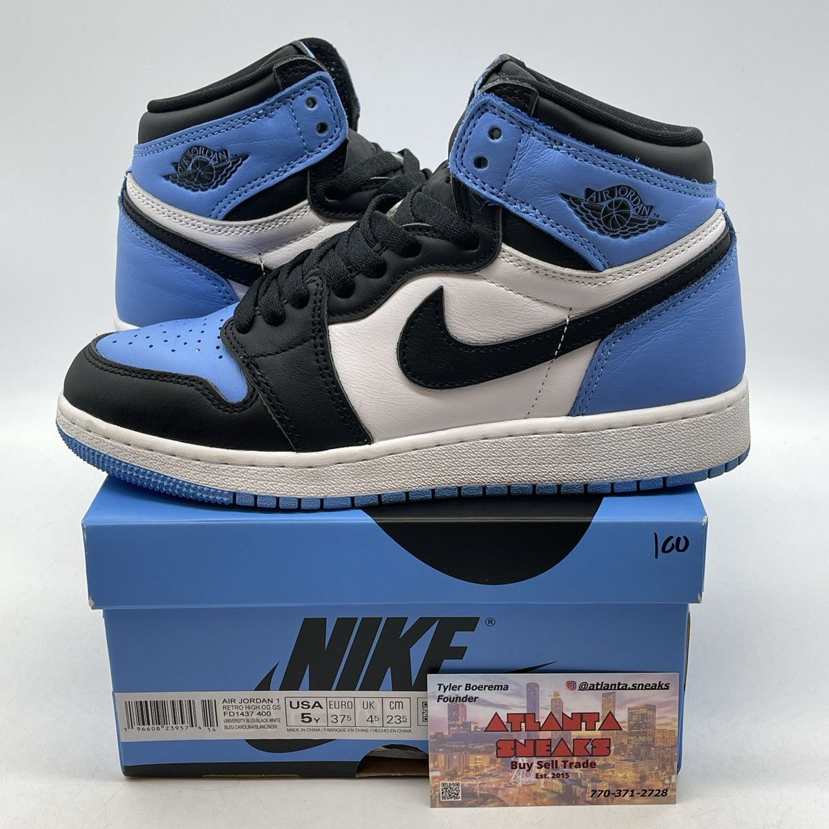 Jordan Brand Air Jordan 1 high UNC toe Size US 5 / IT 35 - 1 Thumbnail