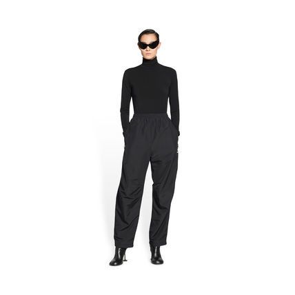 image of Balenciaga O1In1G0124 Sporty B Cropped Tracksuit Pants In Black, Women's (Size 28)