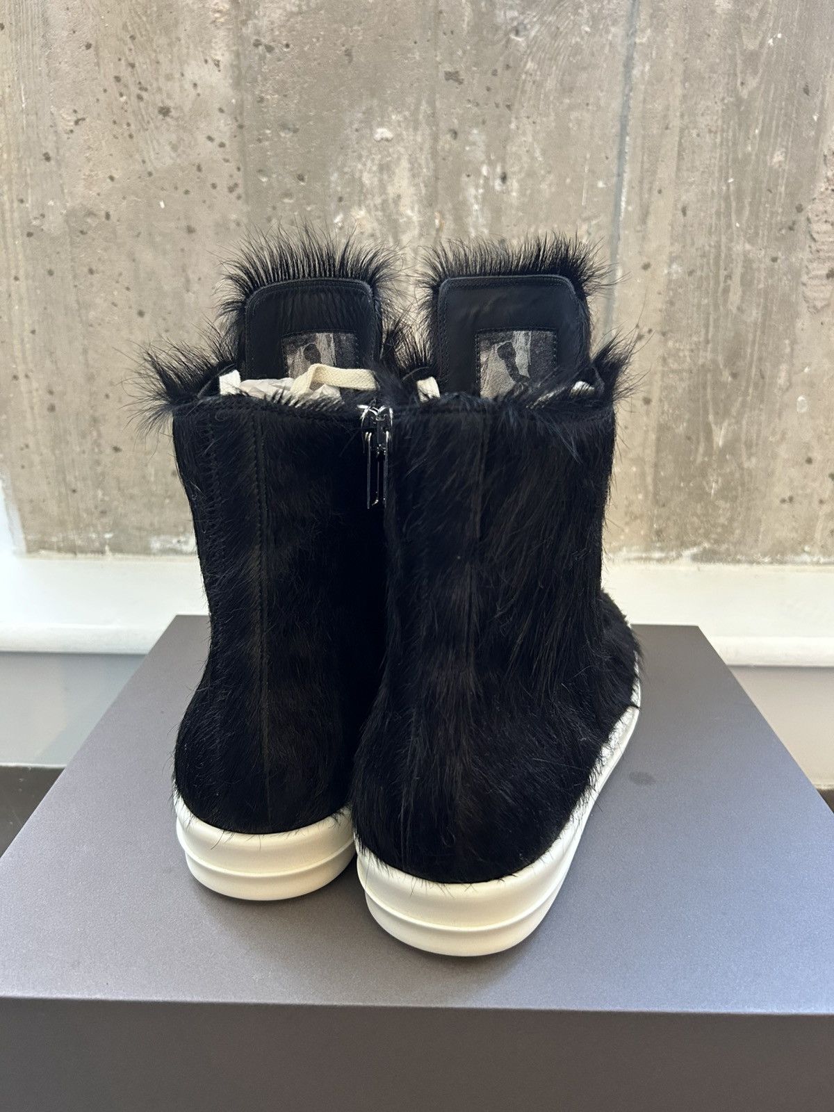 Rick Owens NEW RICK OWENS PONY HAIR RAMONE HIGH Size US 12 / EU 45 - 2 Thumbnail