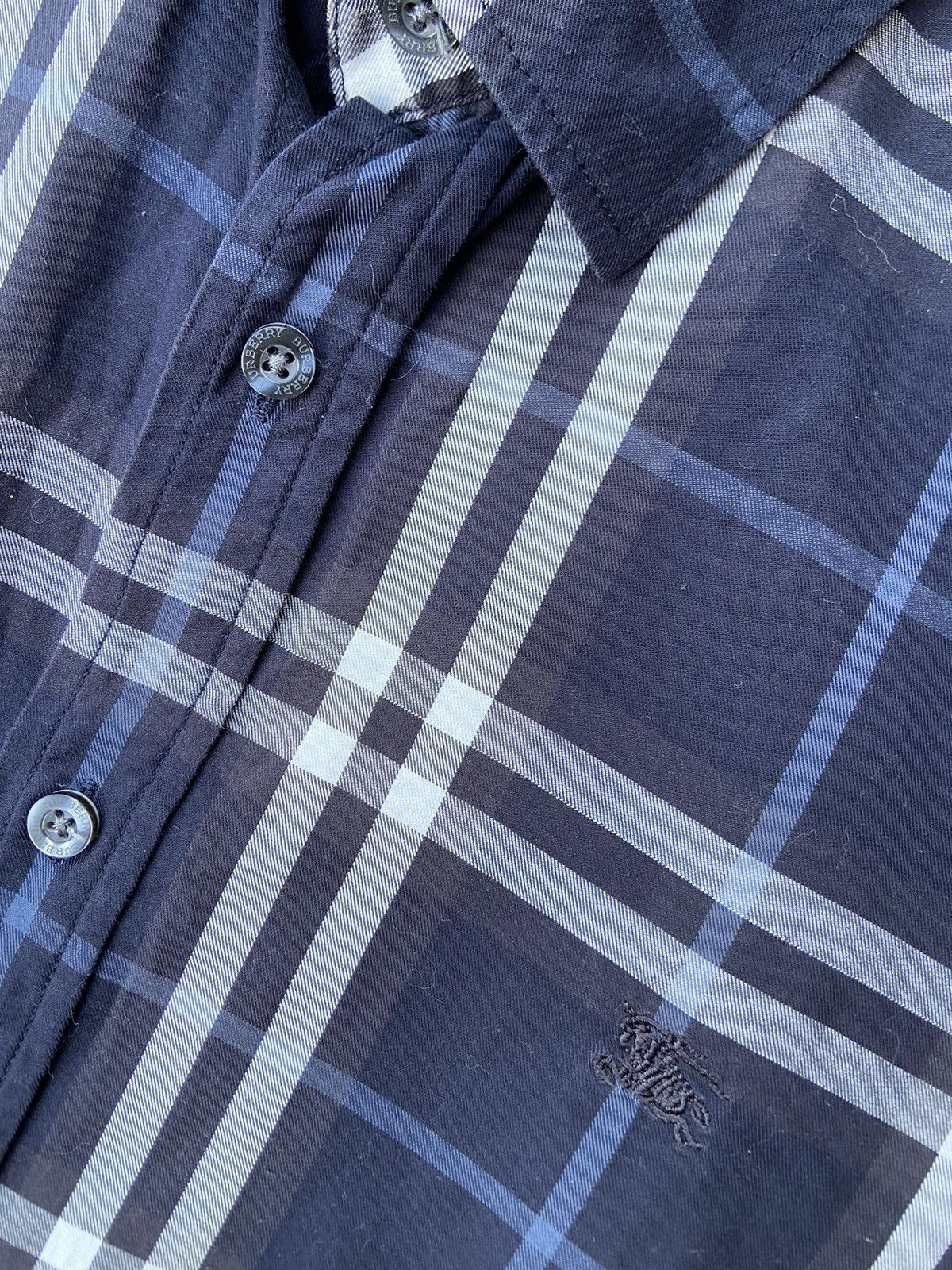 Burberry Burberry buttons up Size US L / EU 52-54 / 3 - 5 Thumbnail