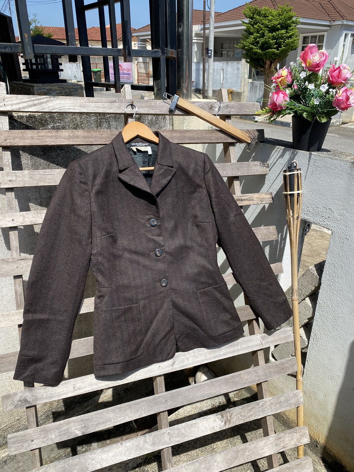 Salvatore Ferragamo Vintage Salvatore Ferragamo Blazer Size L / US 10 / IT 46 - 1 Thumbnail