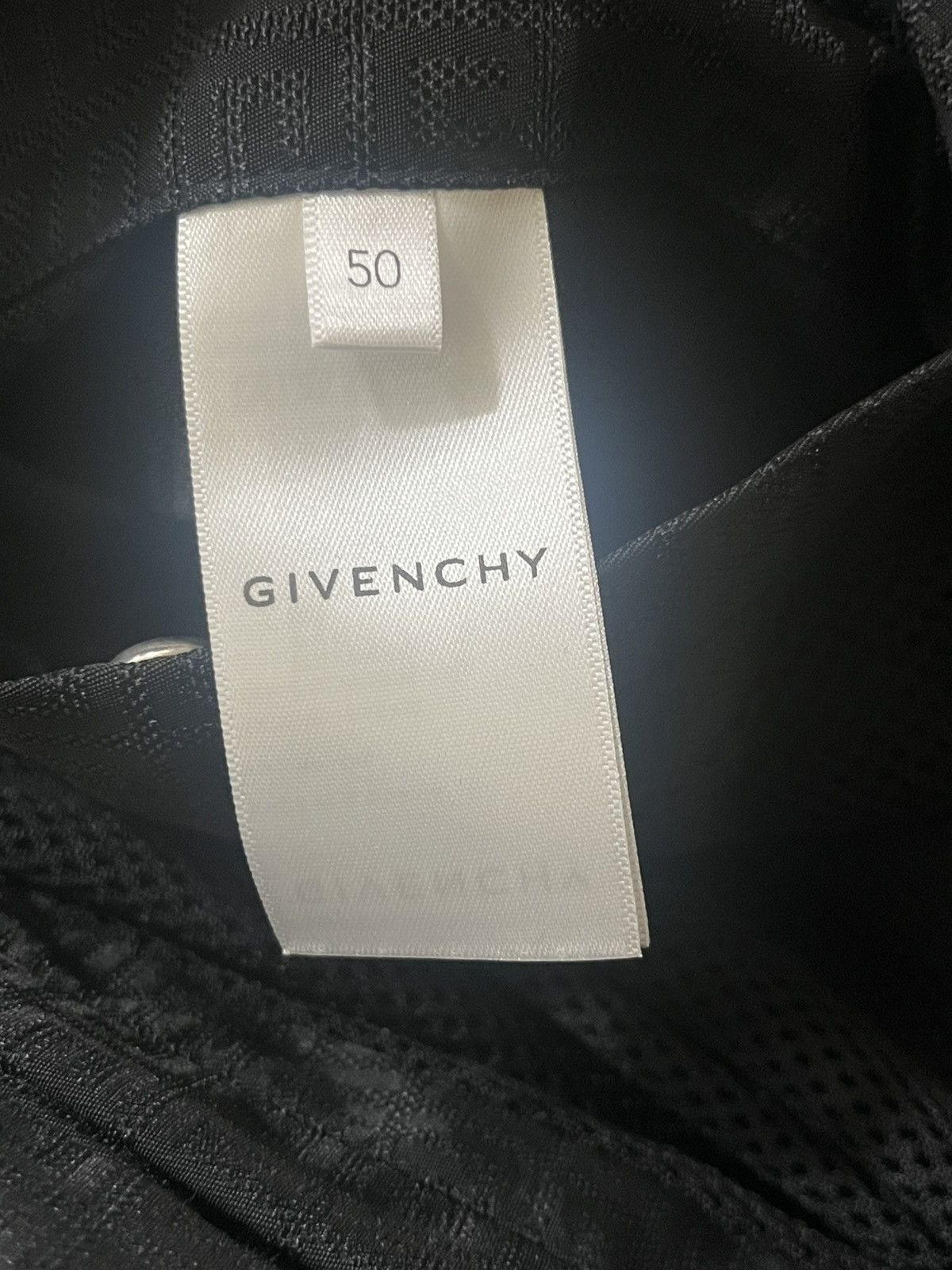 Givenchy Givenchy 4G Nylon Jacquard Windbreaker Track Jacket Sz 50 Size US M / EU 48-50 / 2 - 15 Thumbnail