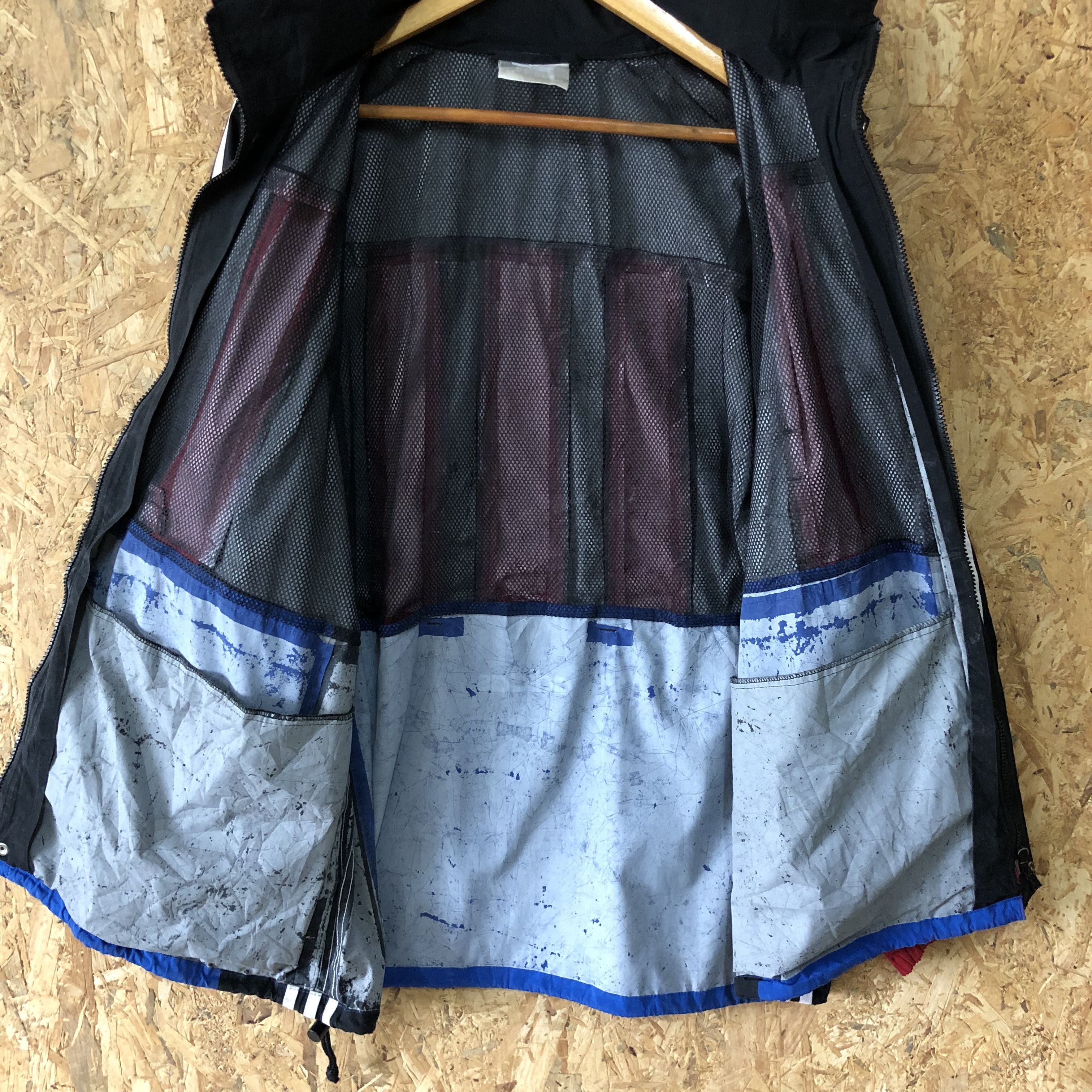 Adidas Vintage 90s Adidas Hoodie Windbreaker Jacket L Size Size US L / EU 52-54 / 3 - 10 Thumbnail