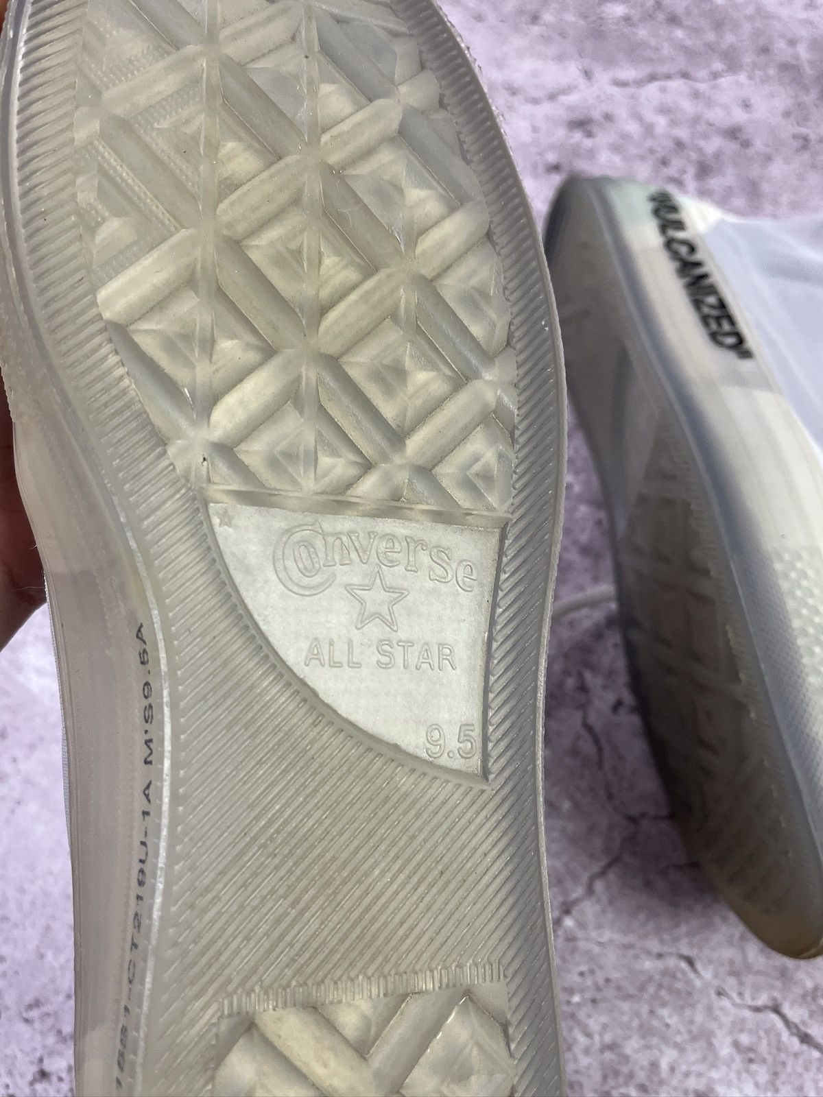 Converse × Off-White Off-White x Converse Chuck Taylor 70 Vulcanized Virgil Abloh Size US 9.5 / EU 42-43 - 18 Thumbnail